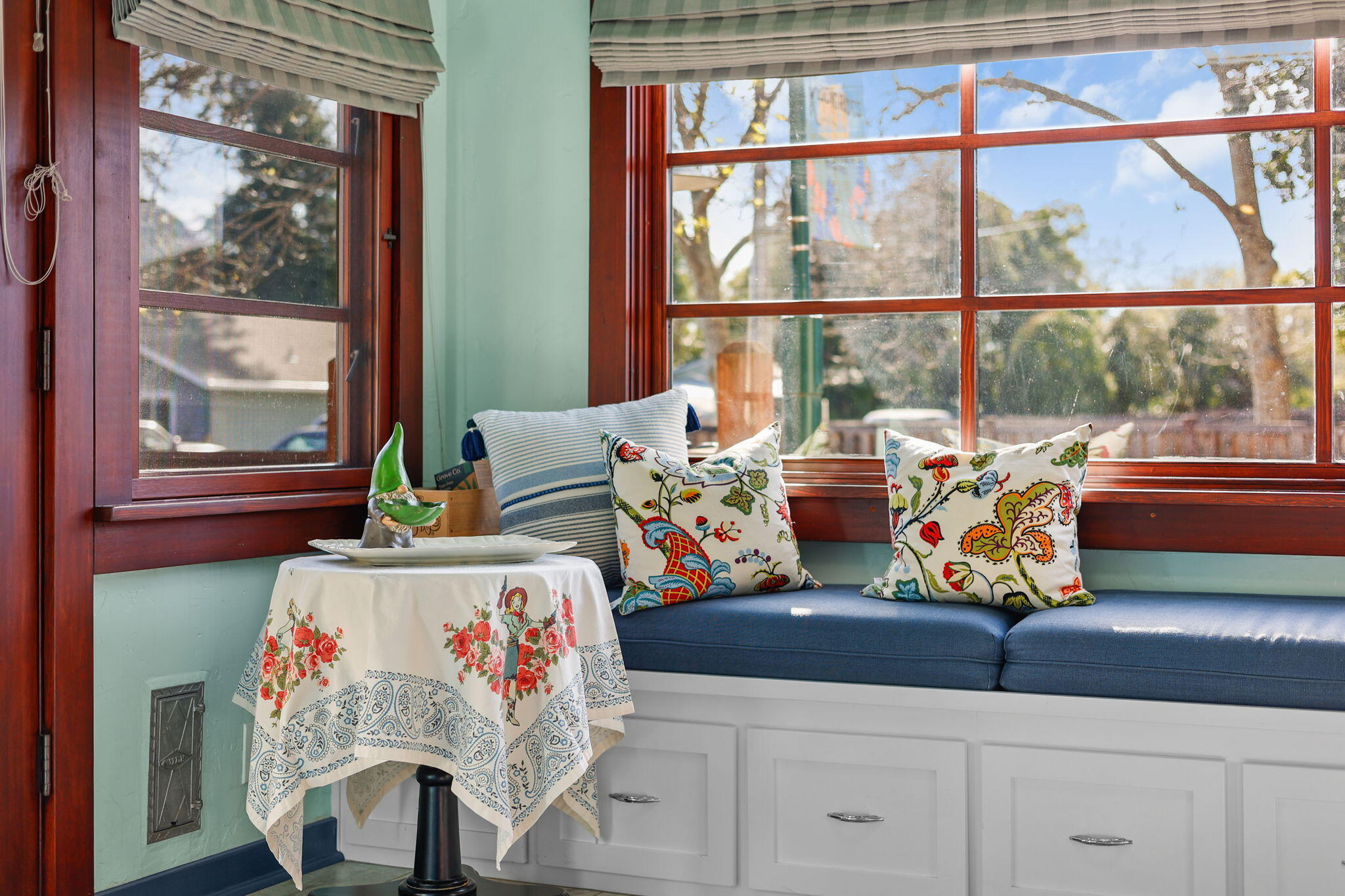 1465 Riverside Drive