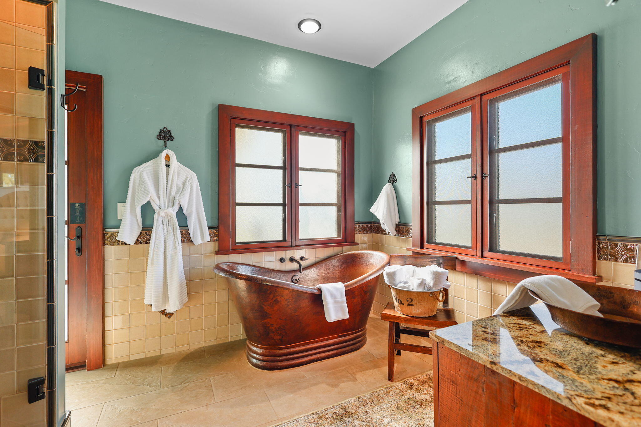 1465 Riverside Drive