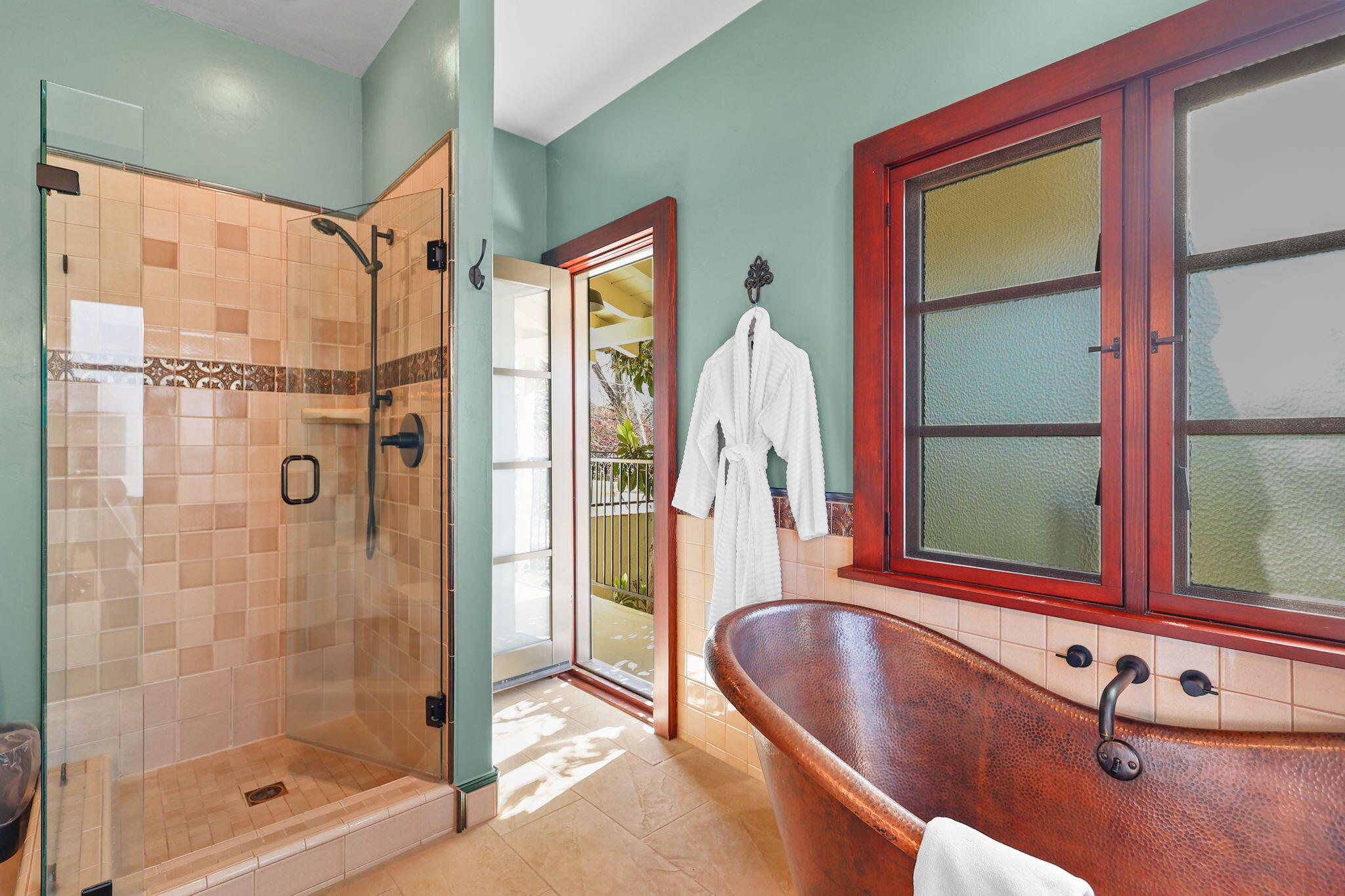 1465 Riverside Drive