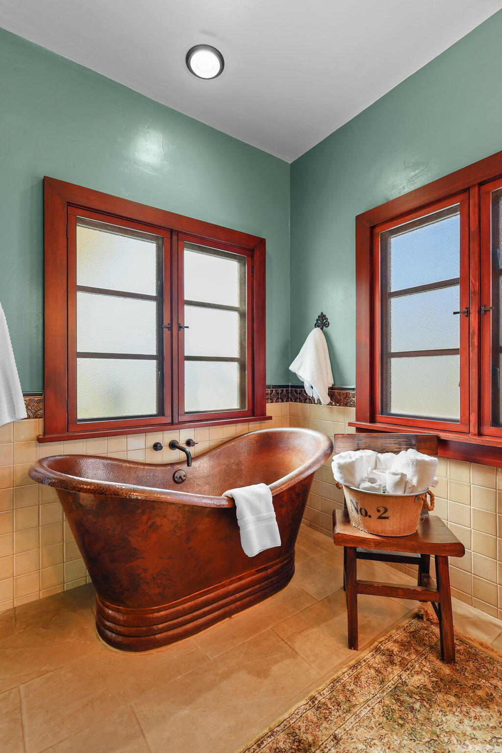 1465 Riverside Drive