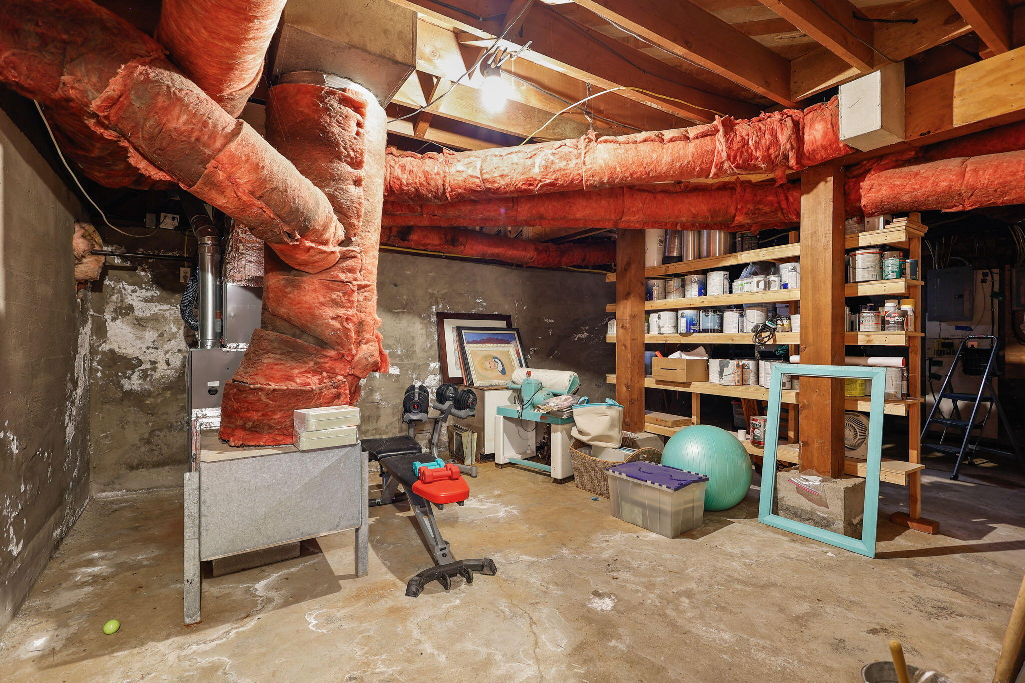 1465 Riverside Drive