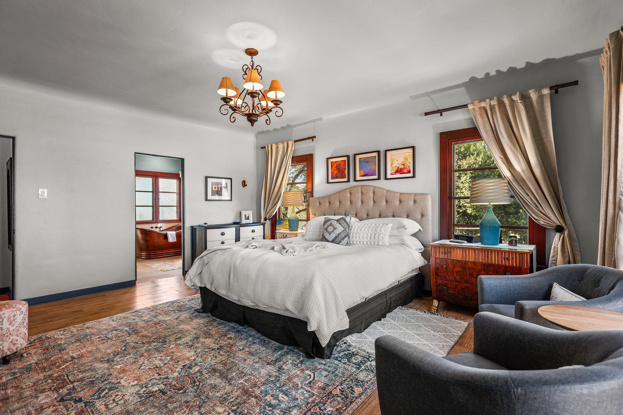 1465 Riverside Drive