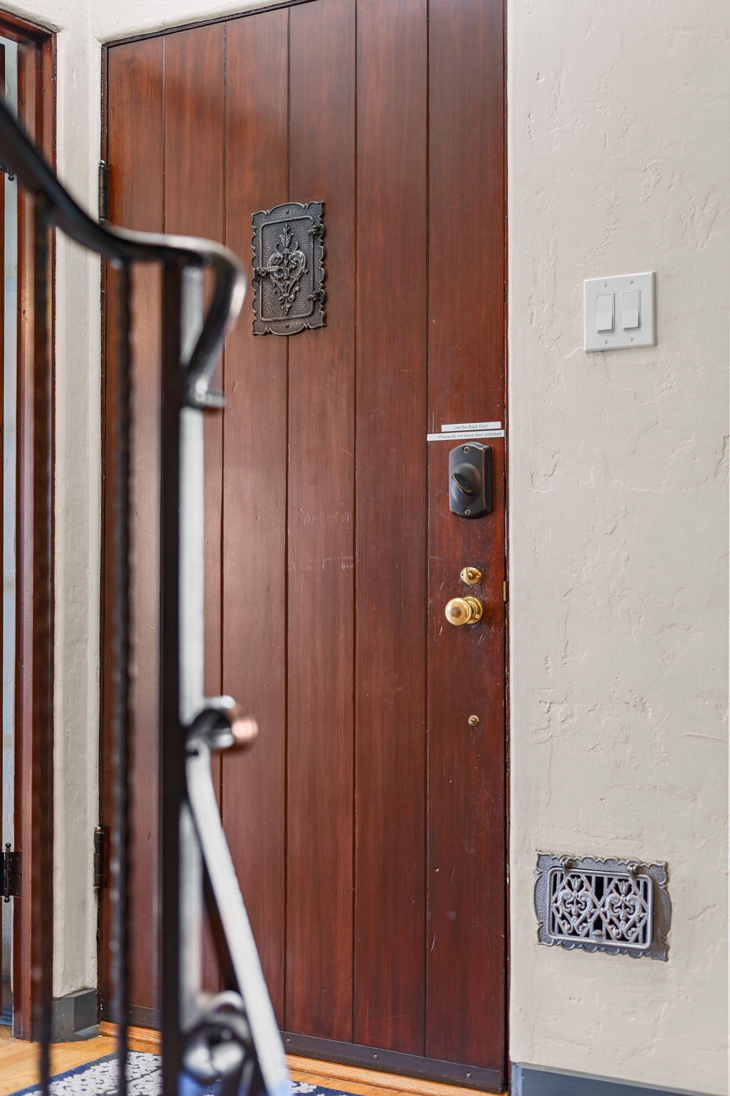 1465 Riverside Drive