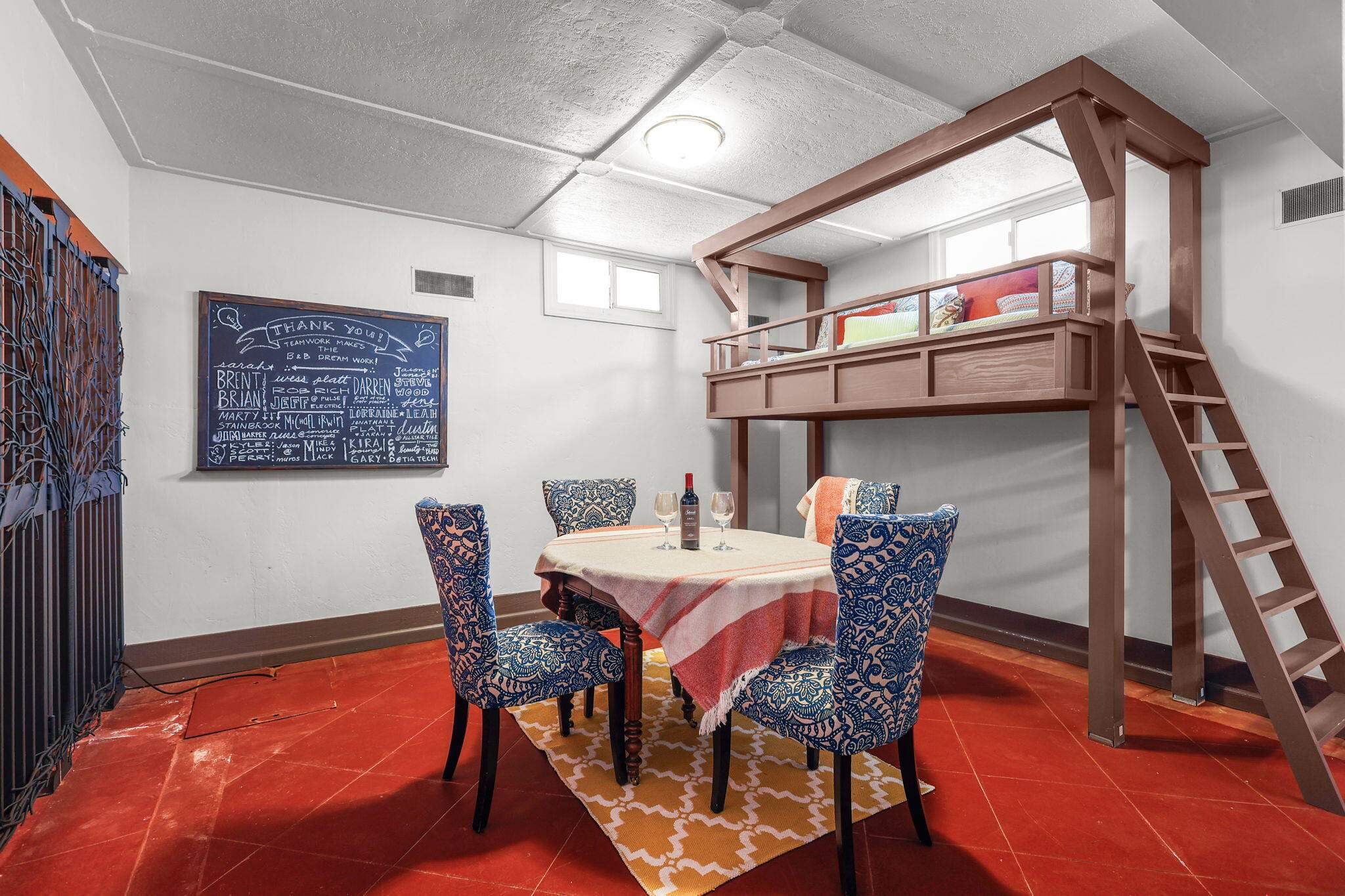 1465 Riverside Drive