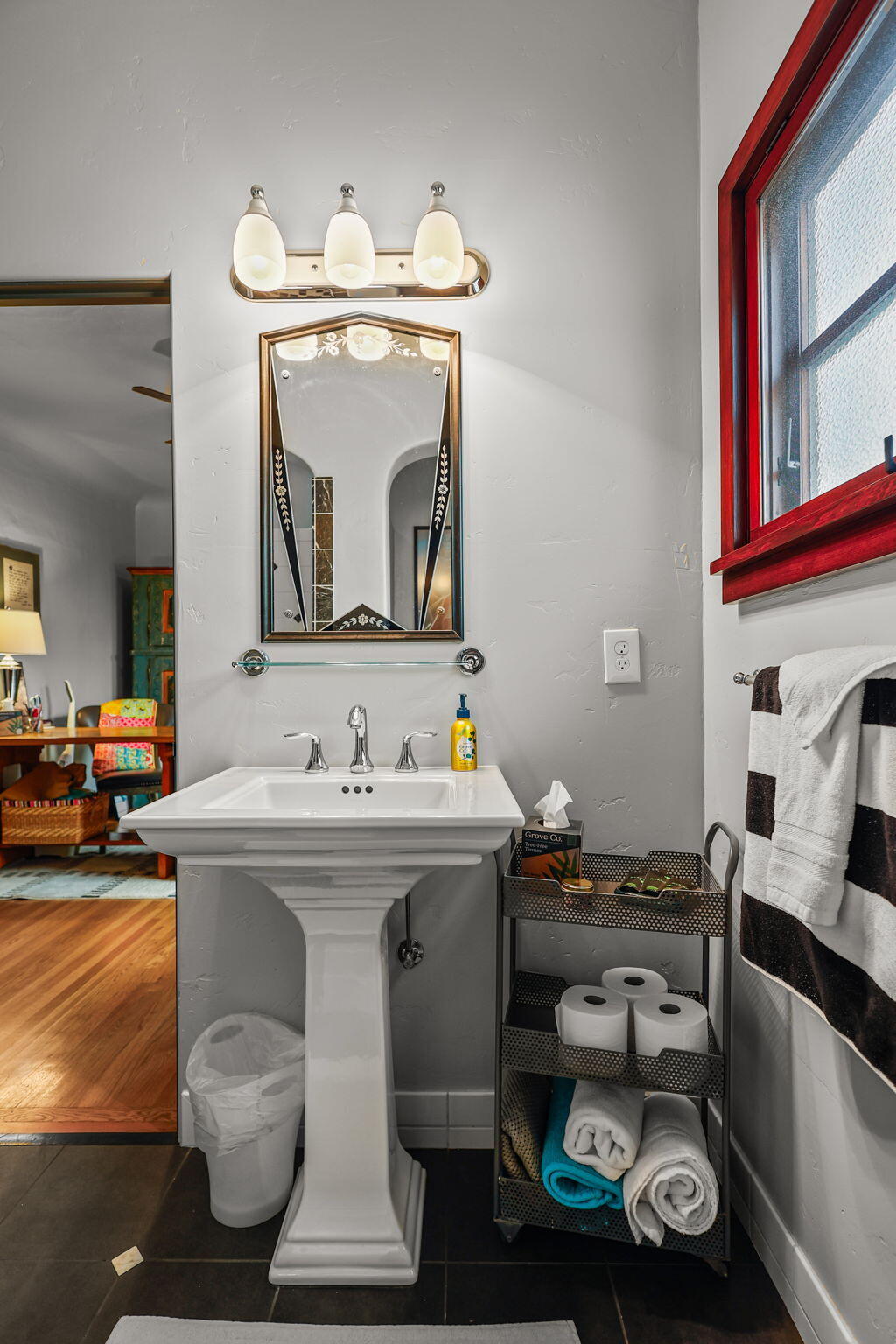 1465 Riverside Drive