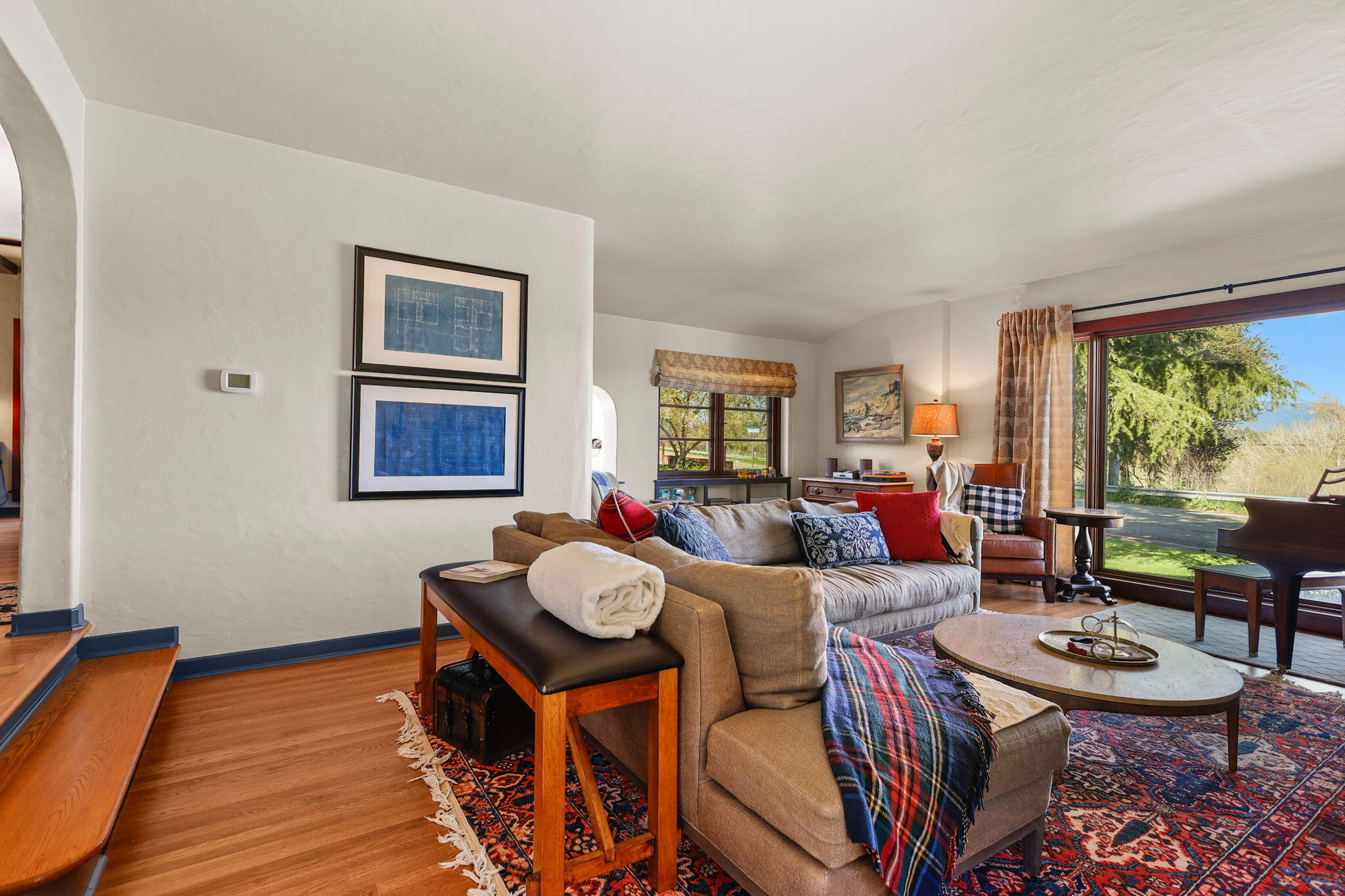 1465 Riverside Drive