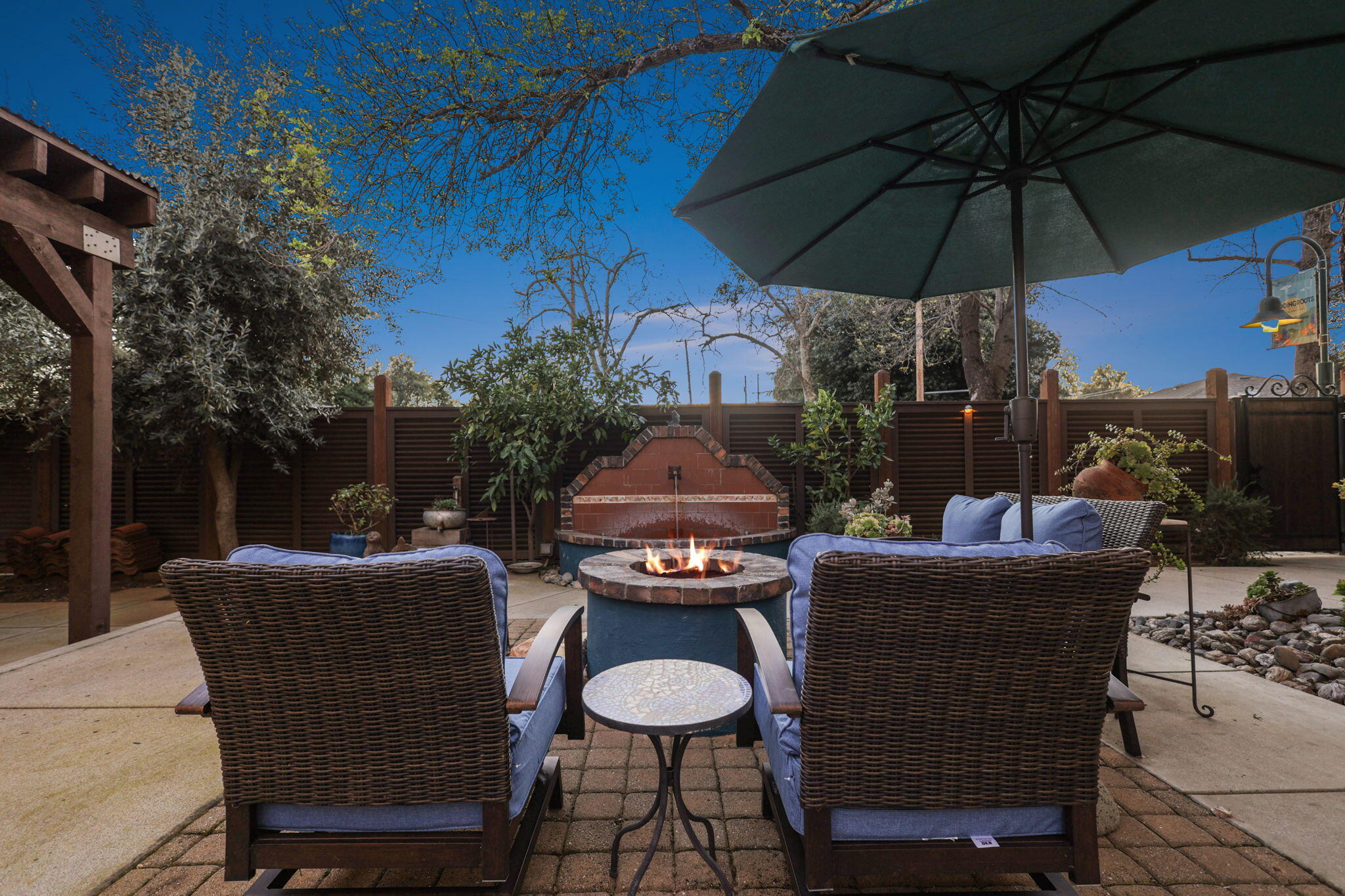 1465 Riverside Drive