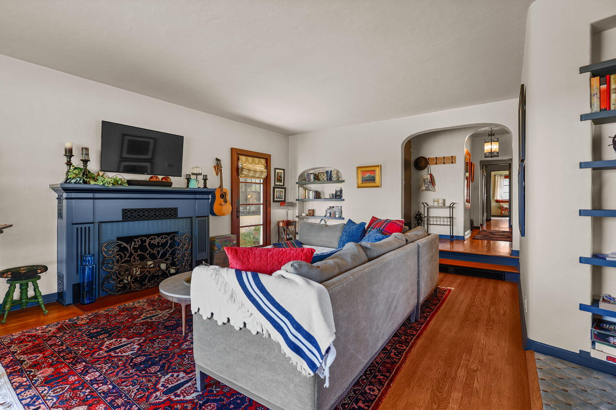 1465 Riverside Drive