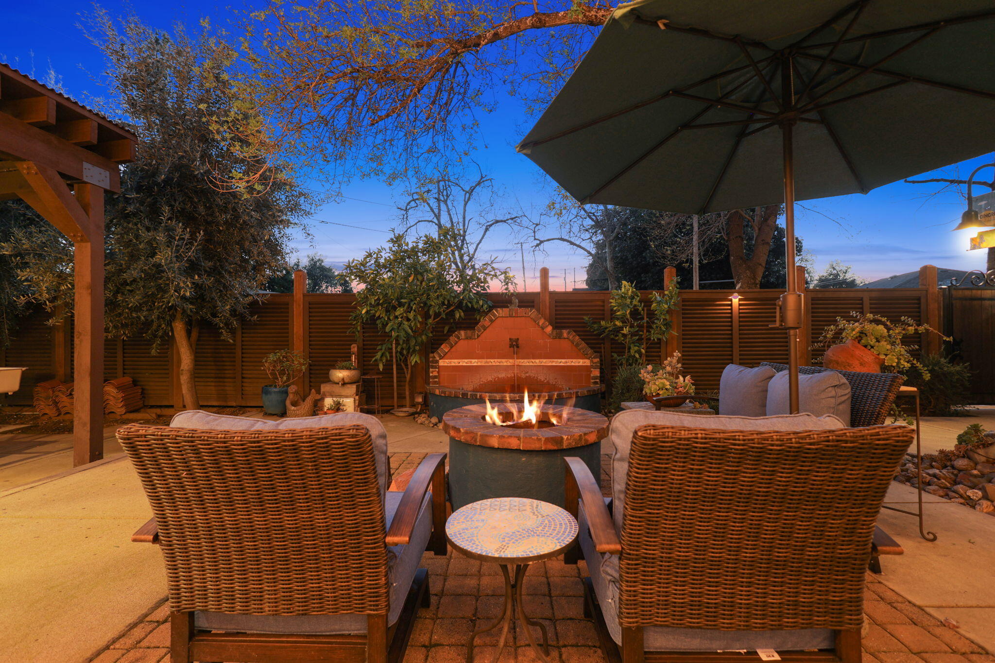 1465 Riverside Drive