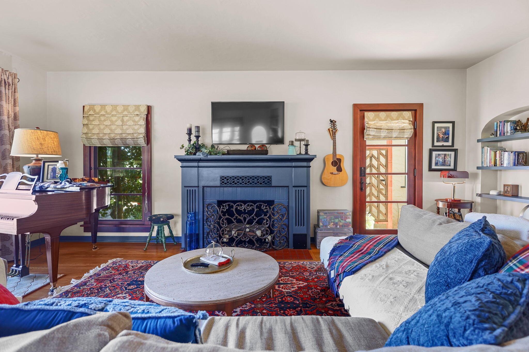 1465 Riverside Drive