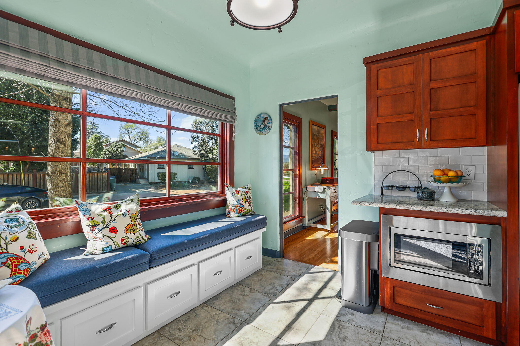 1465 Riverside Drive