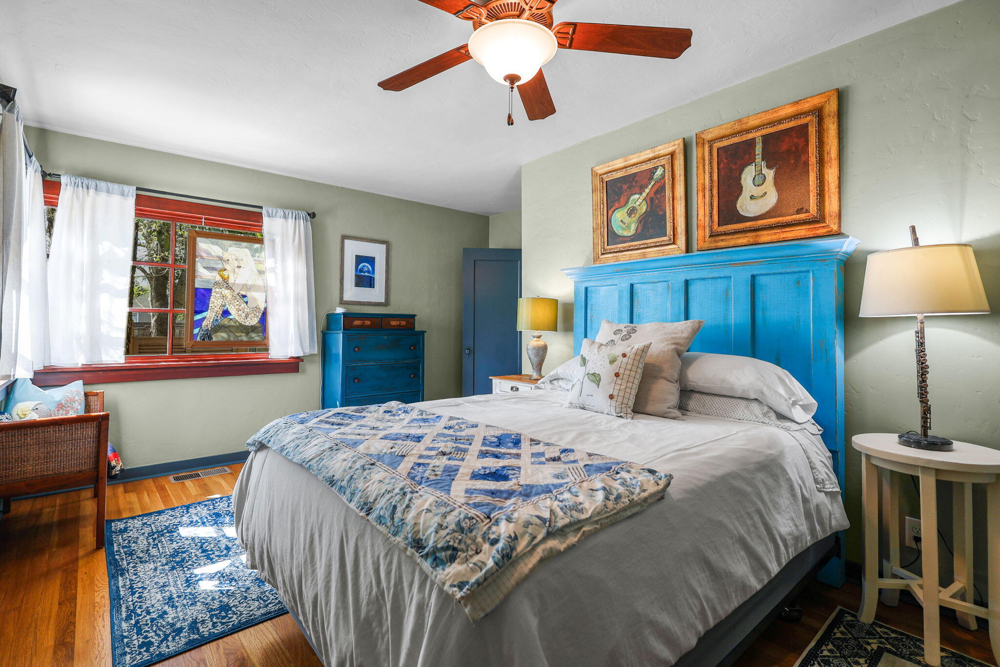 1465 Riverside Drive