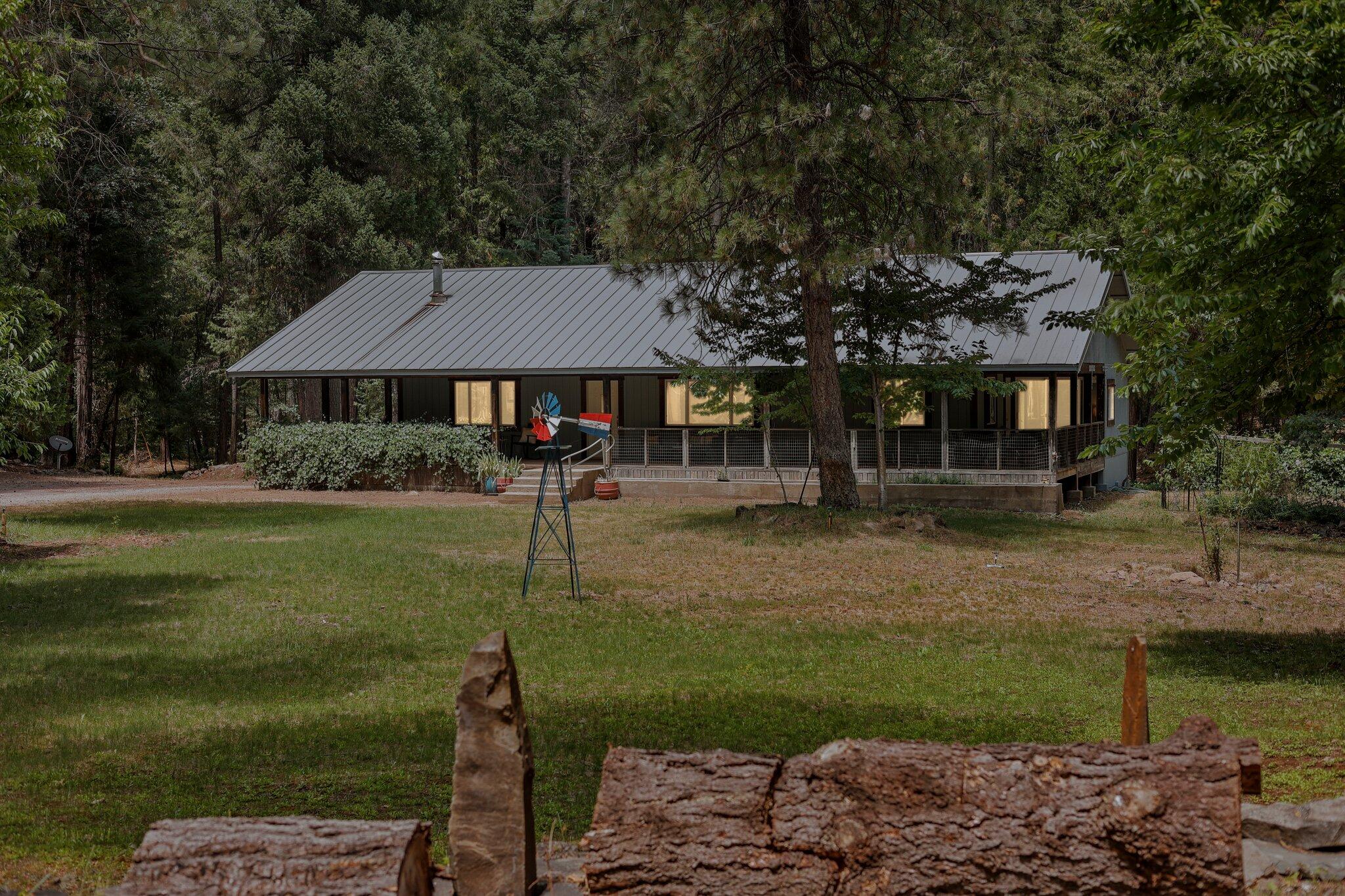 30704 Hagen Flat Road