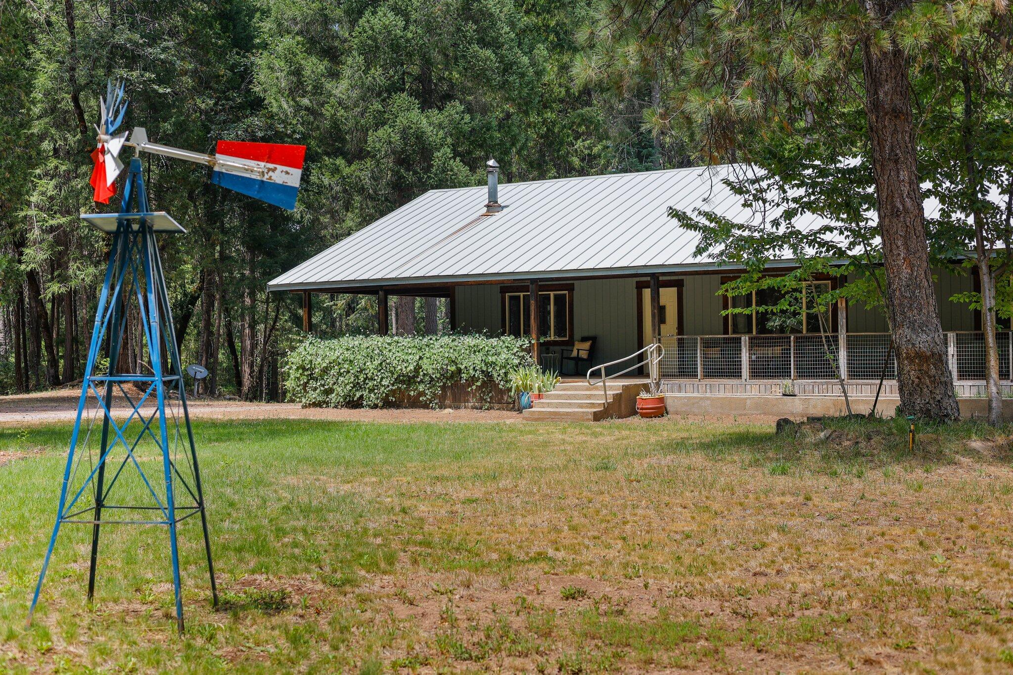 30704 Hagen Flat Road