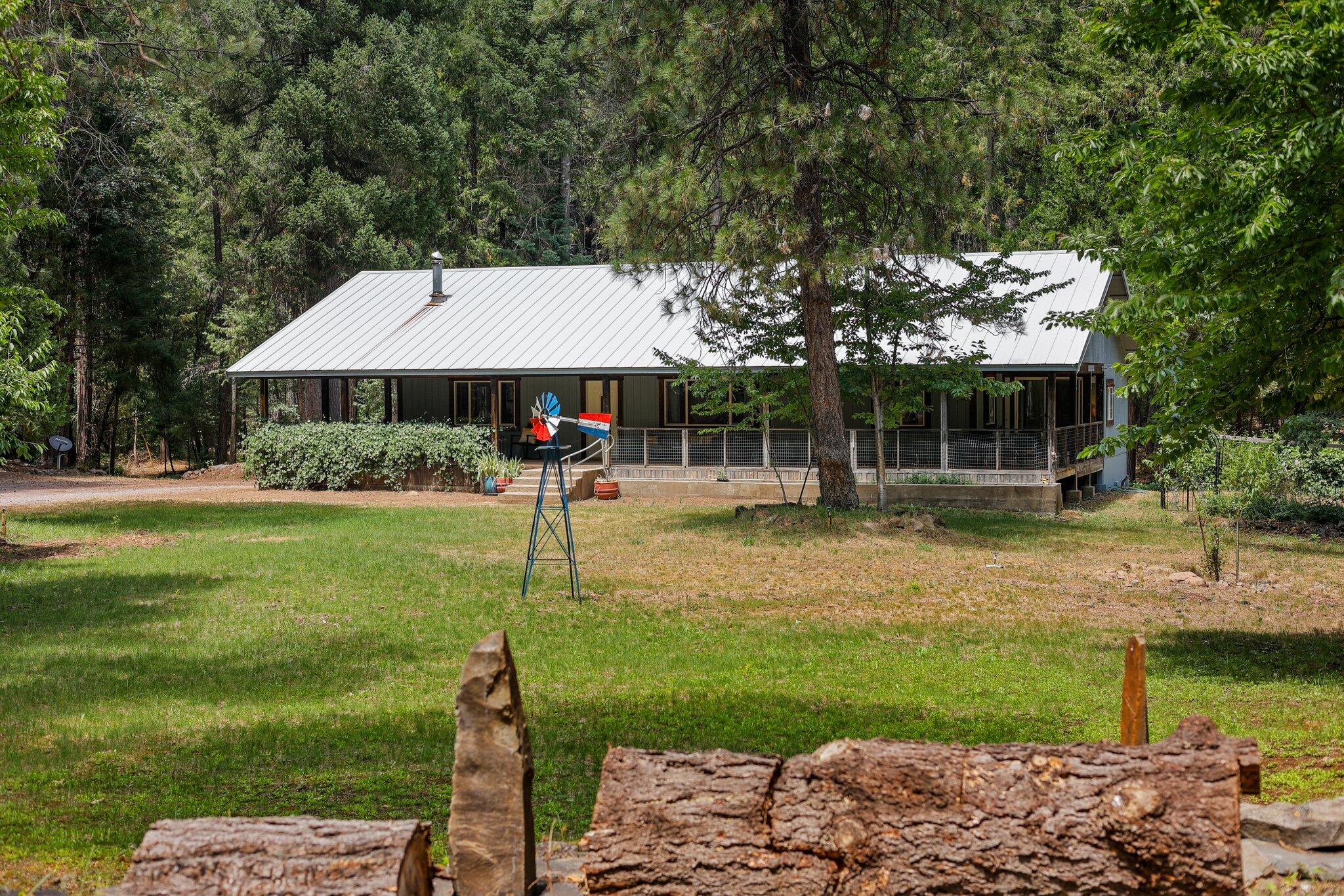 30704 Hagen Flat Road