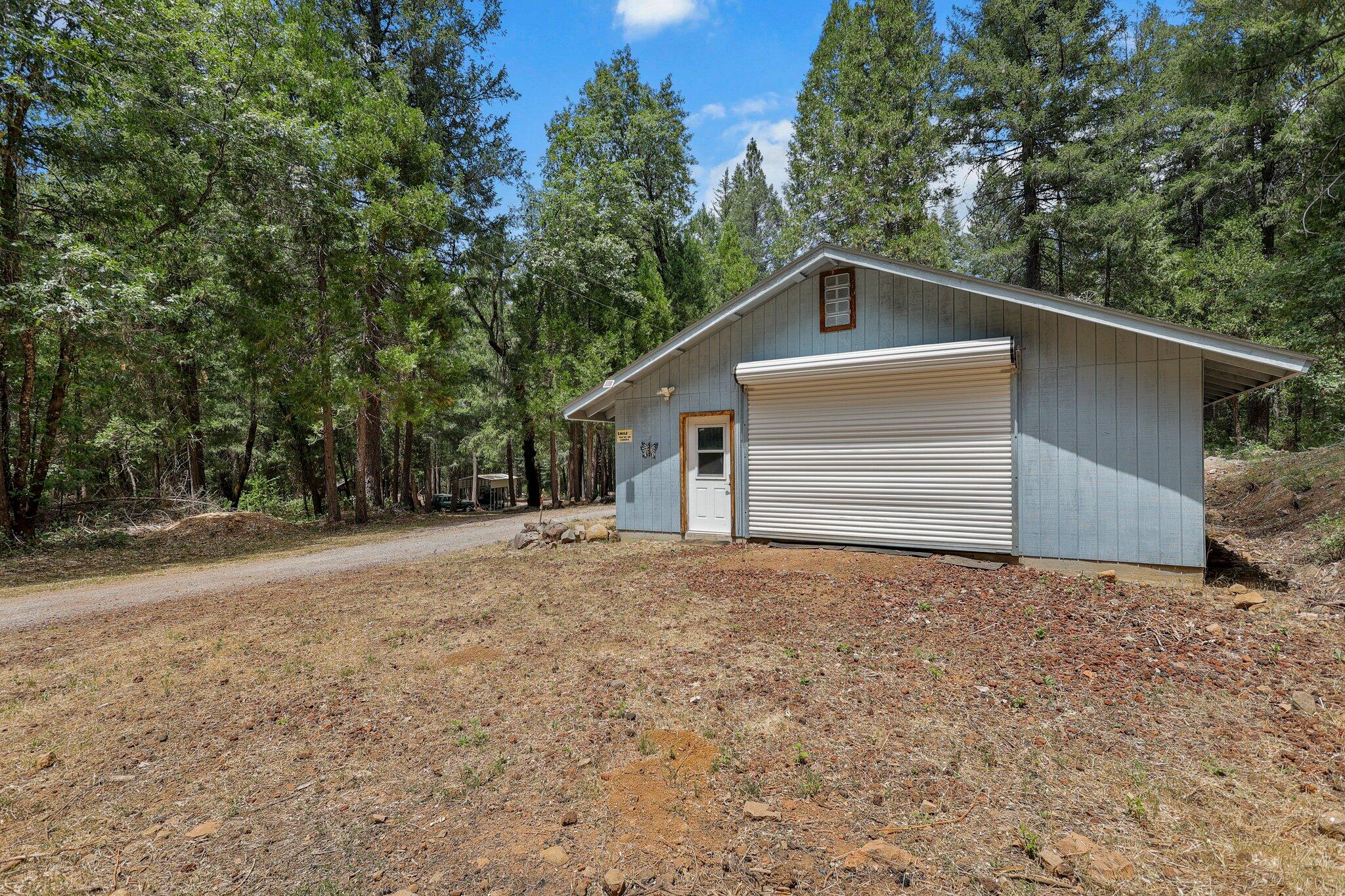 30704 Hagen Flat Road
