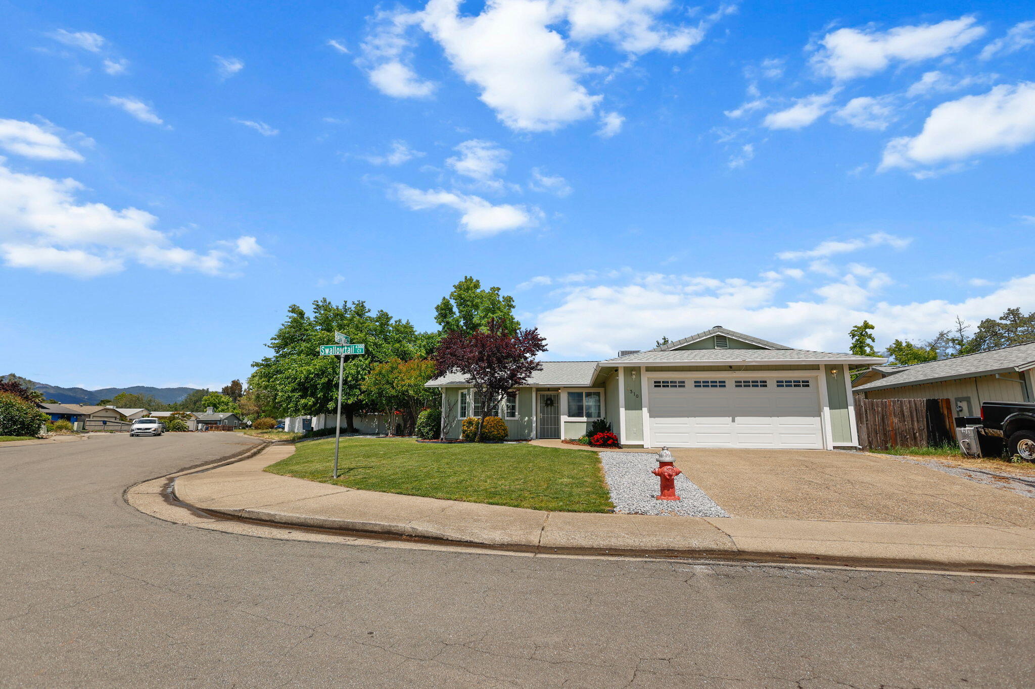 4310 Swallowtail Court