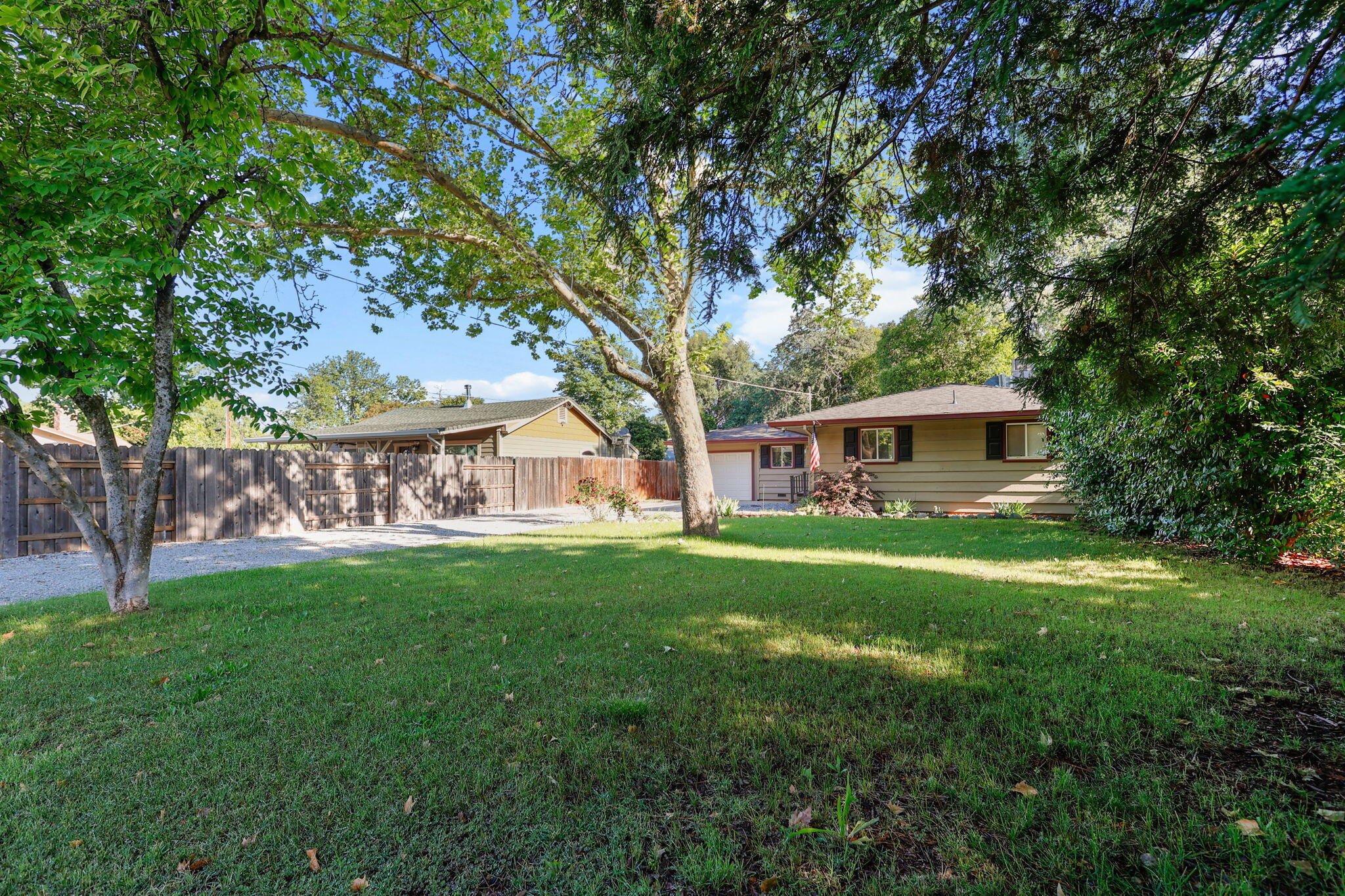 728 Loma Vista Drive