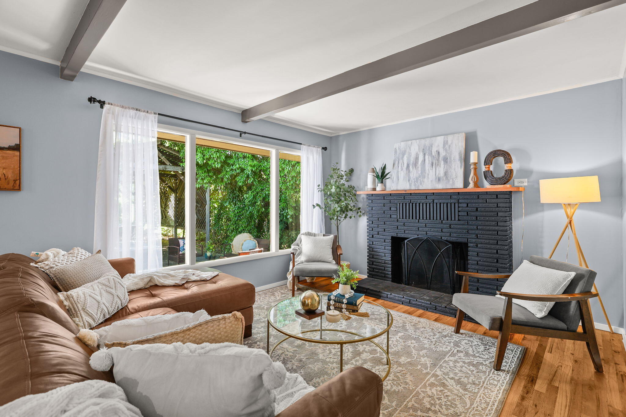 728 Loma Vista Drive