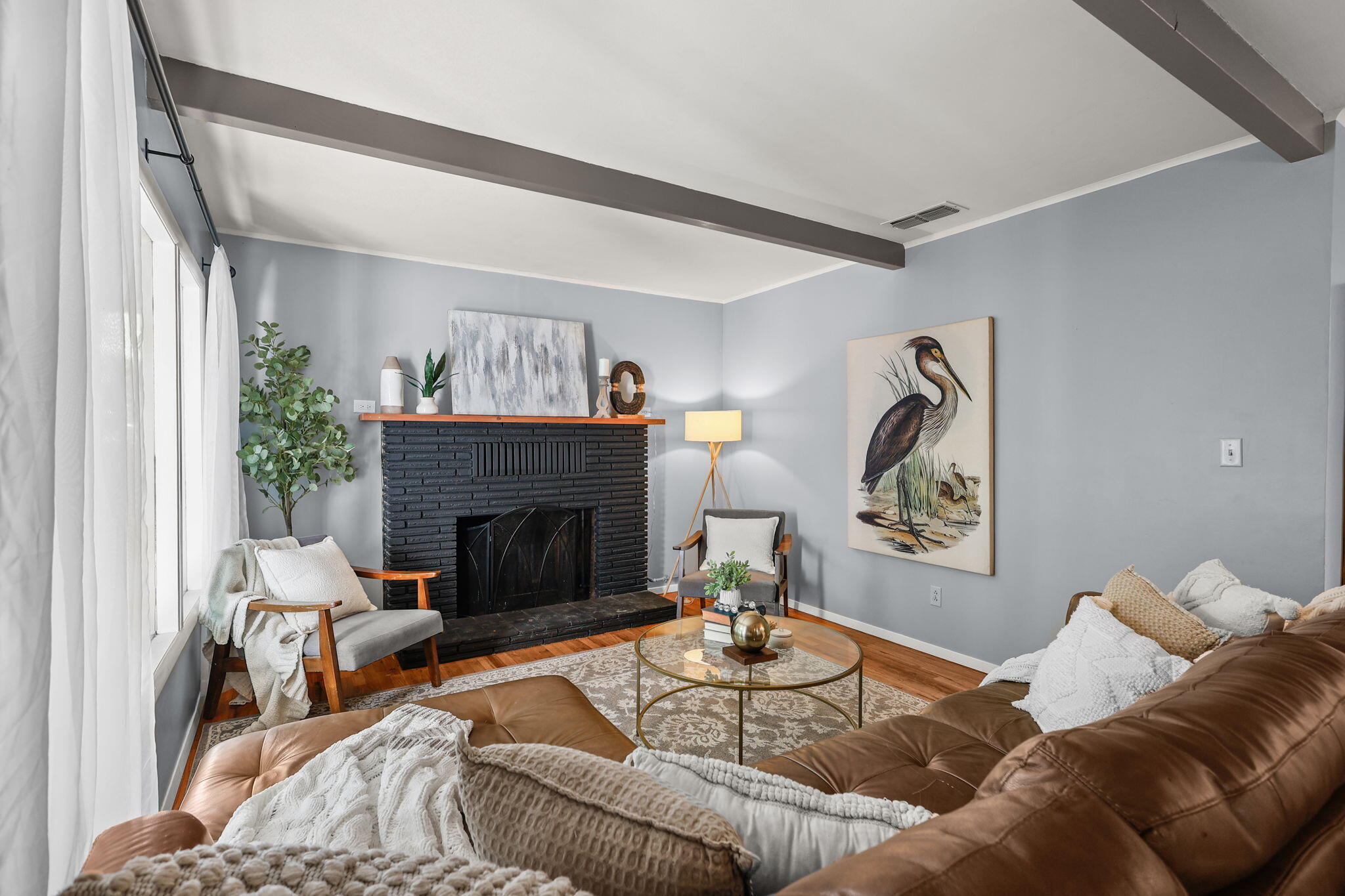 728 Loma Vista Drive