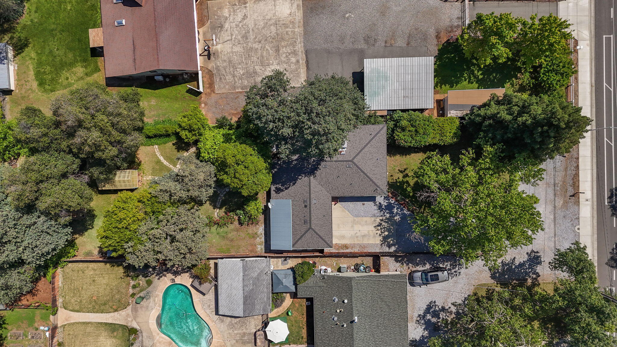 728 Loma Vista Drive