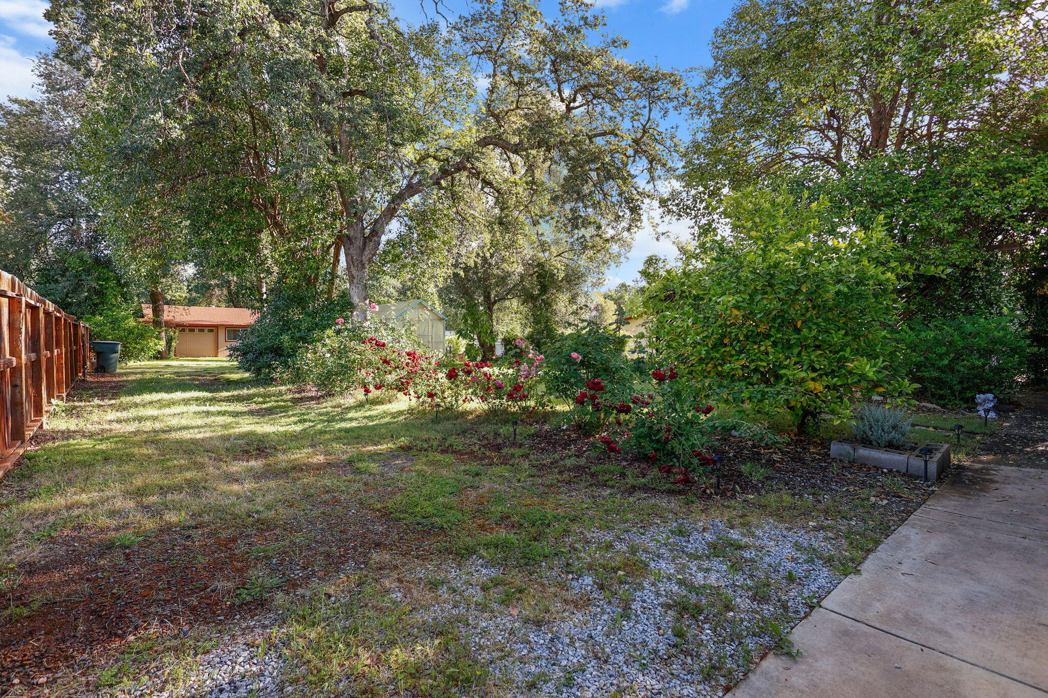728 Loma Vista Drive
