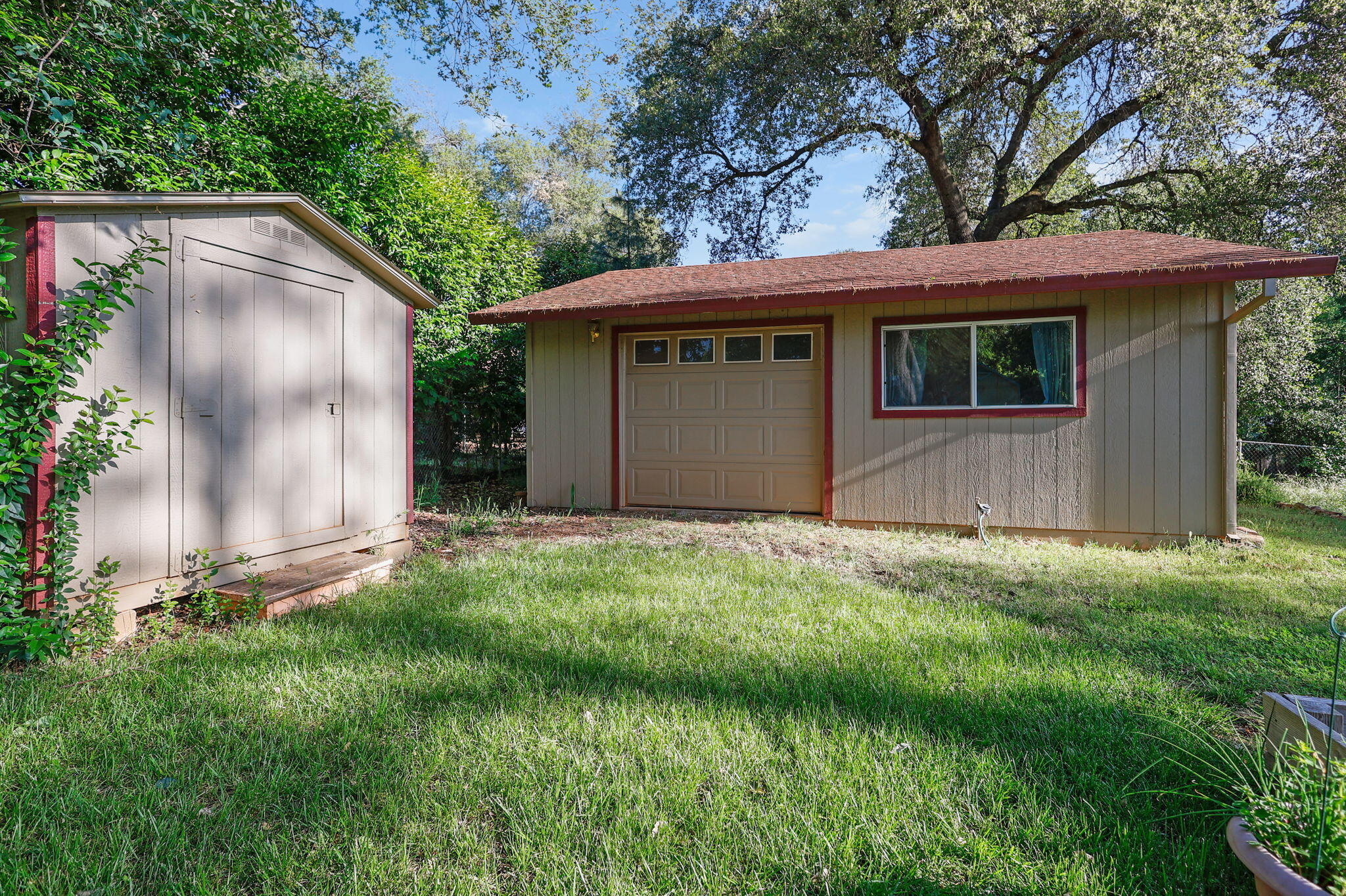 728 Loma Vista Drive