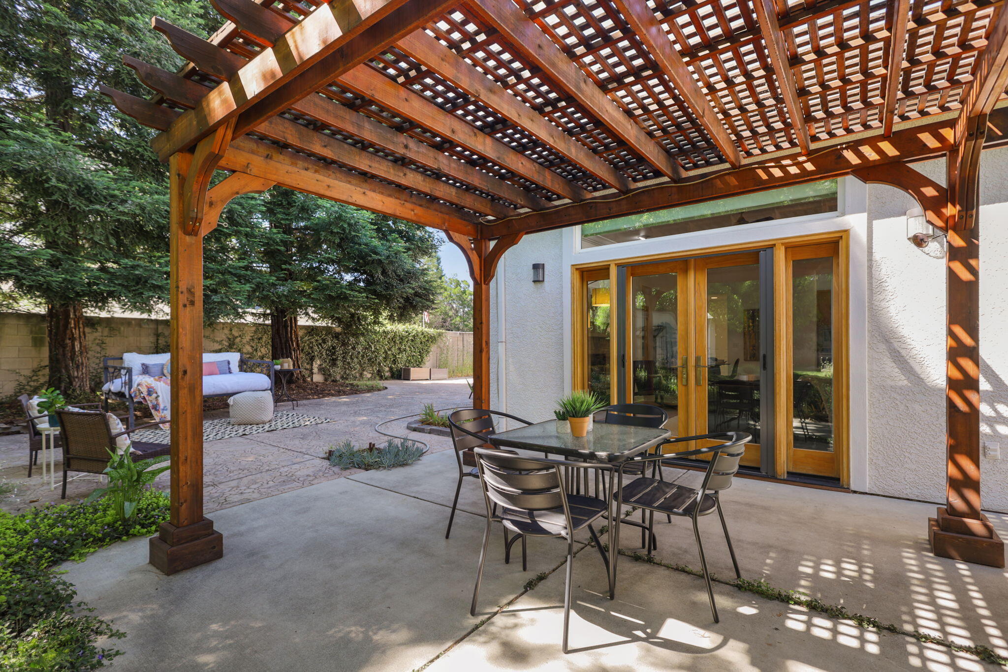 2719 Western Oak Drive