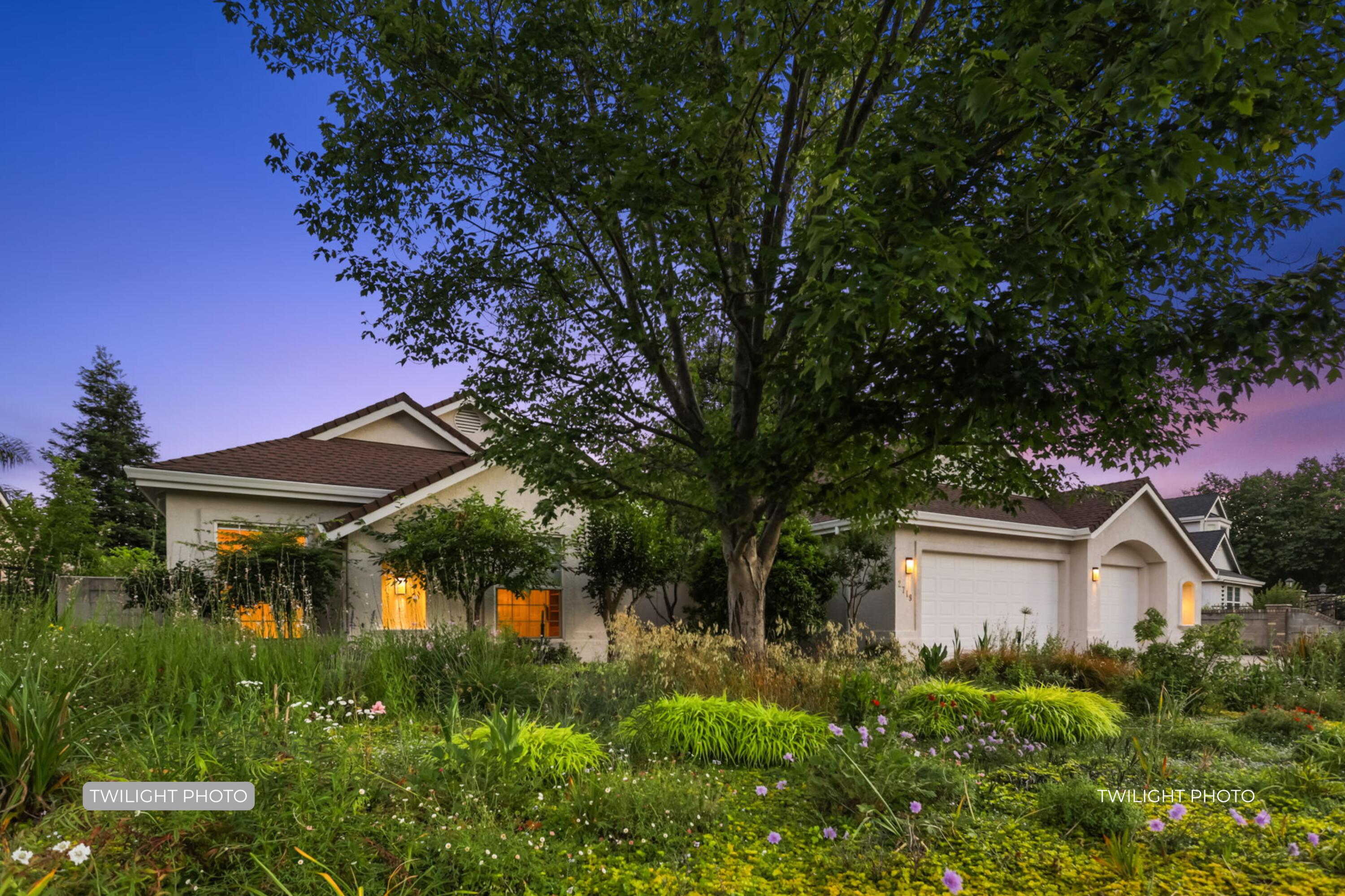 2719 Western Oak Drive