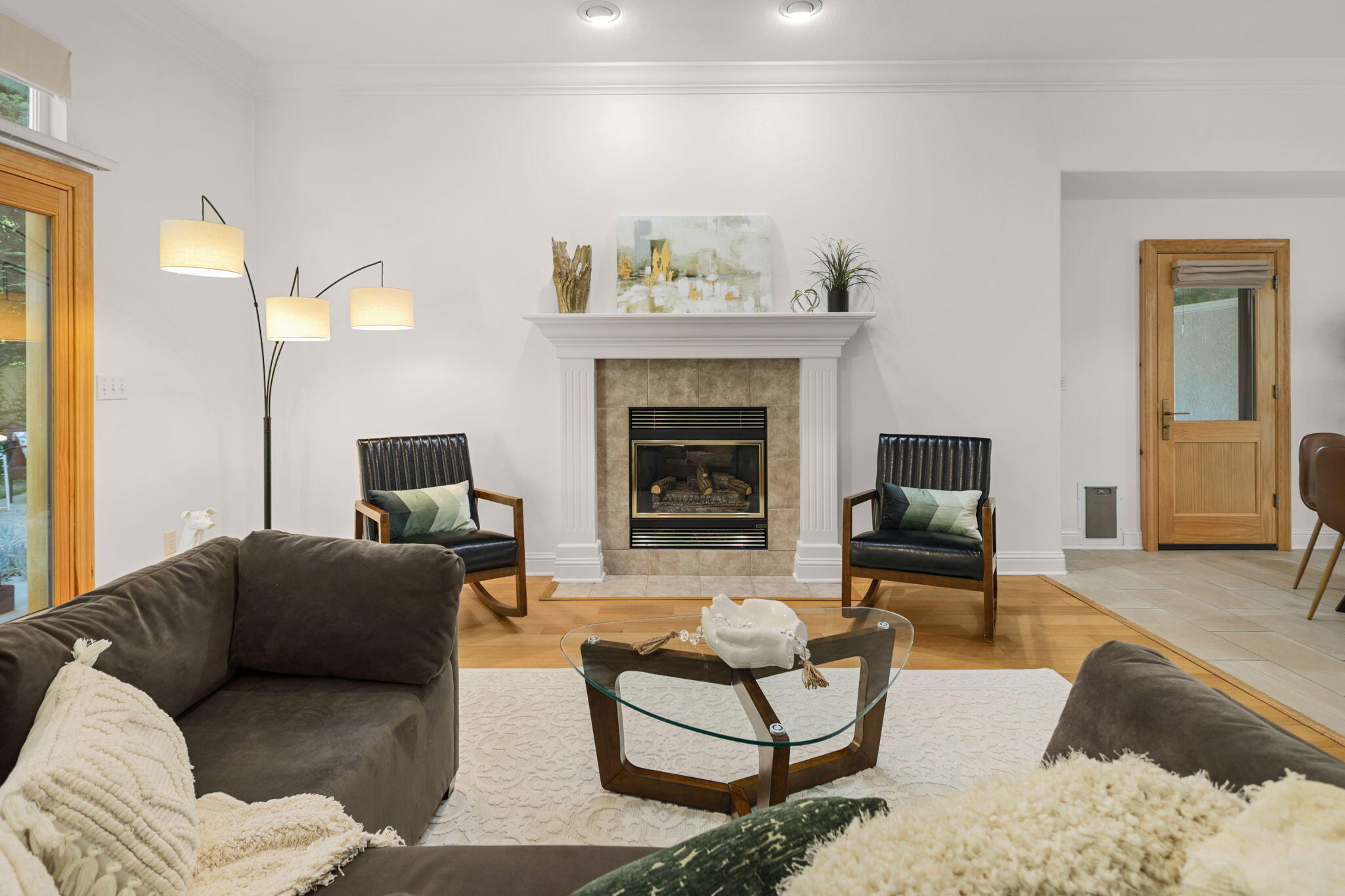 2719 Western Oak Drive