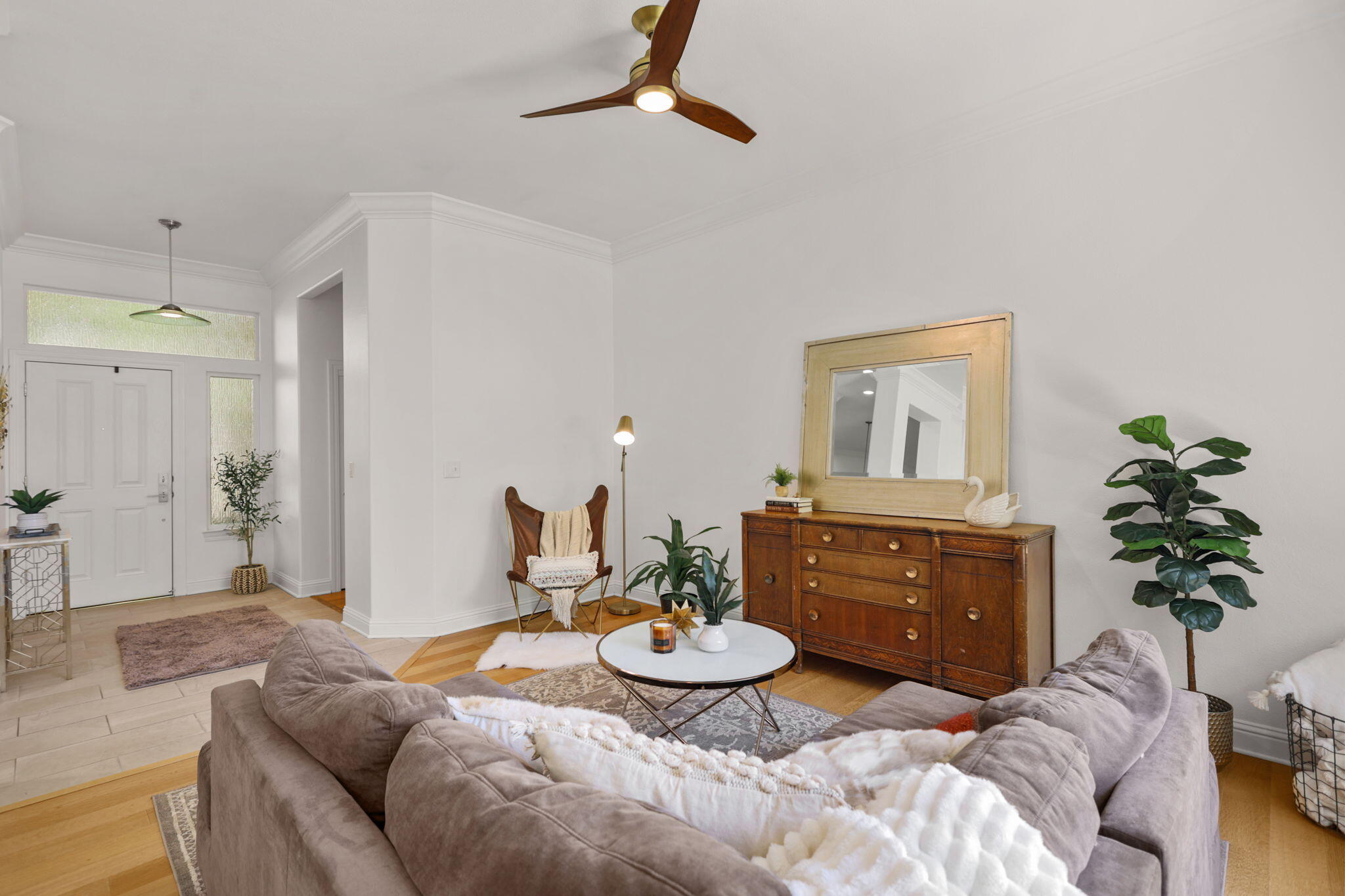 2719 Western Oak Drive