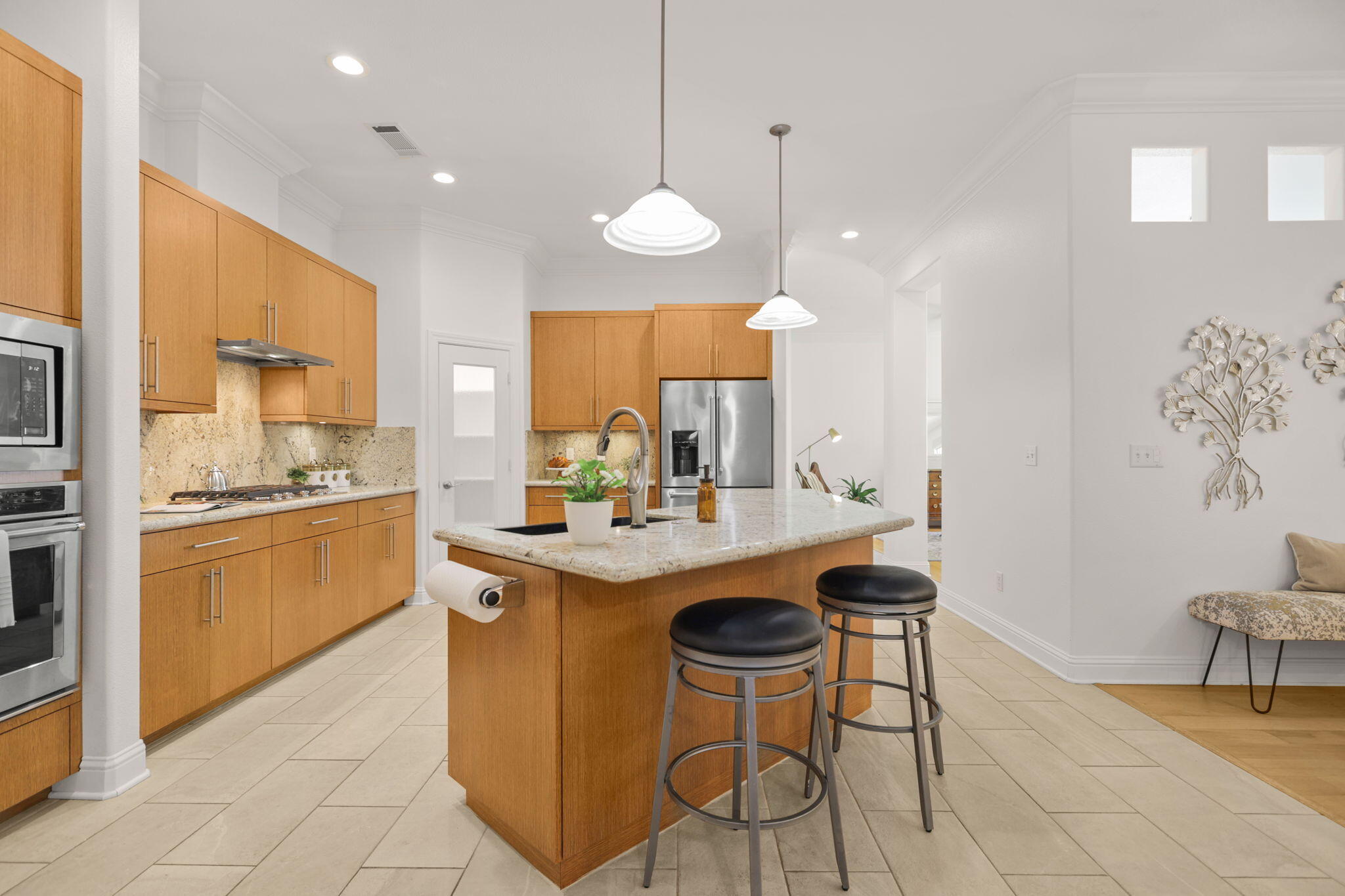 2719 Western Oak Drive