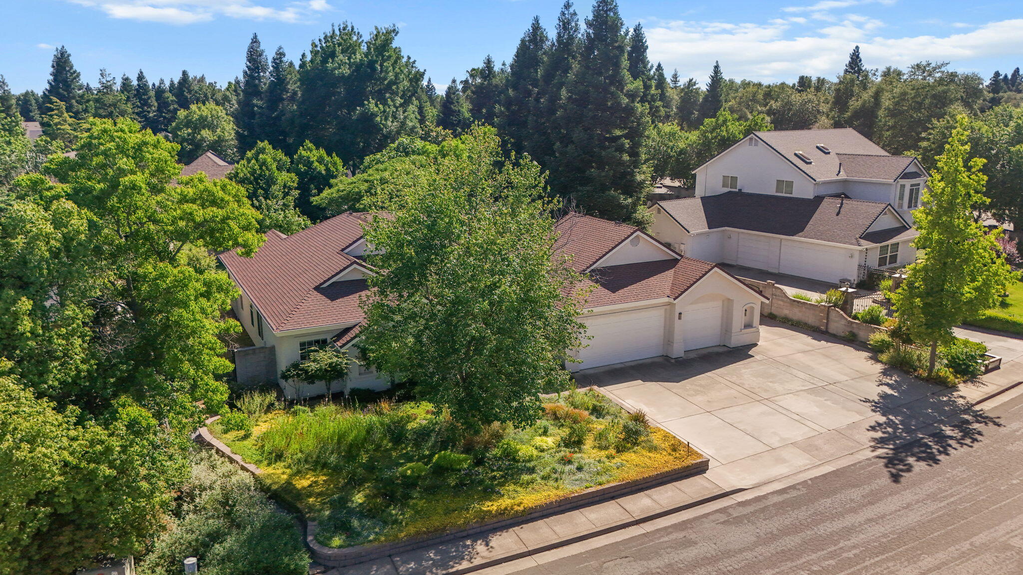 2719 Western Oak Drive