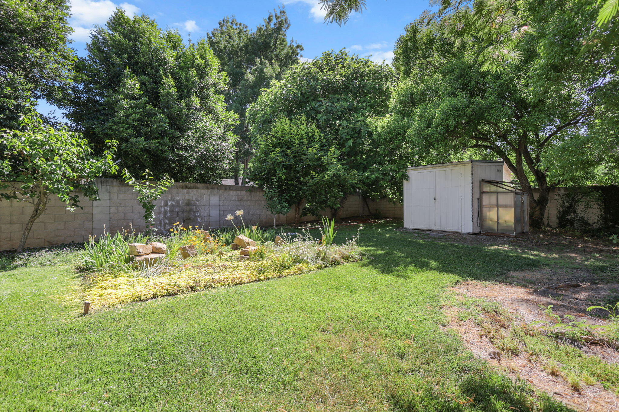 2719 Western Oak Drive