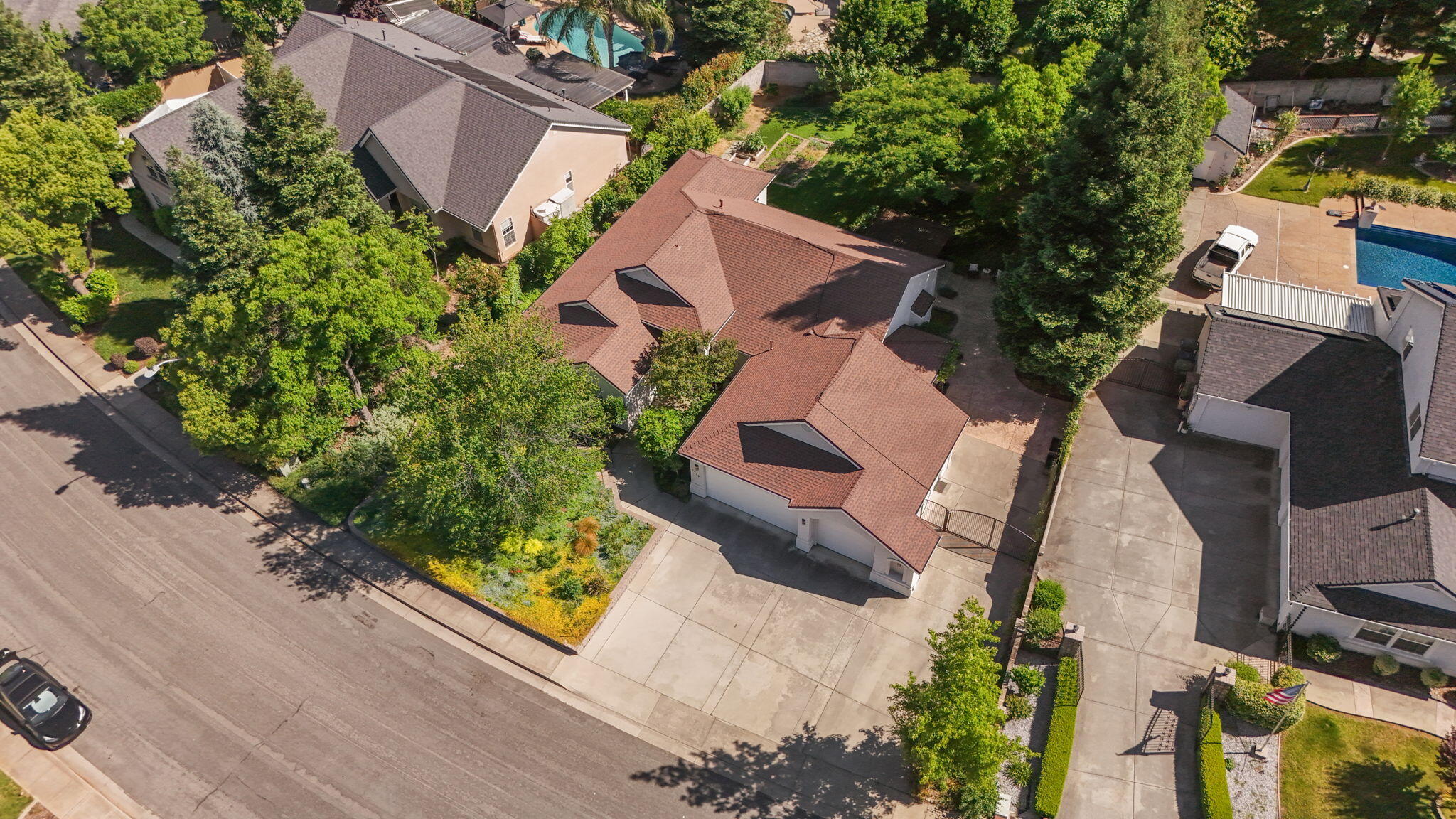 2719 Western Oak Drive