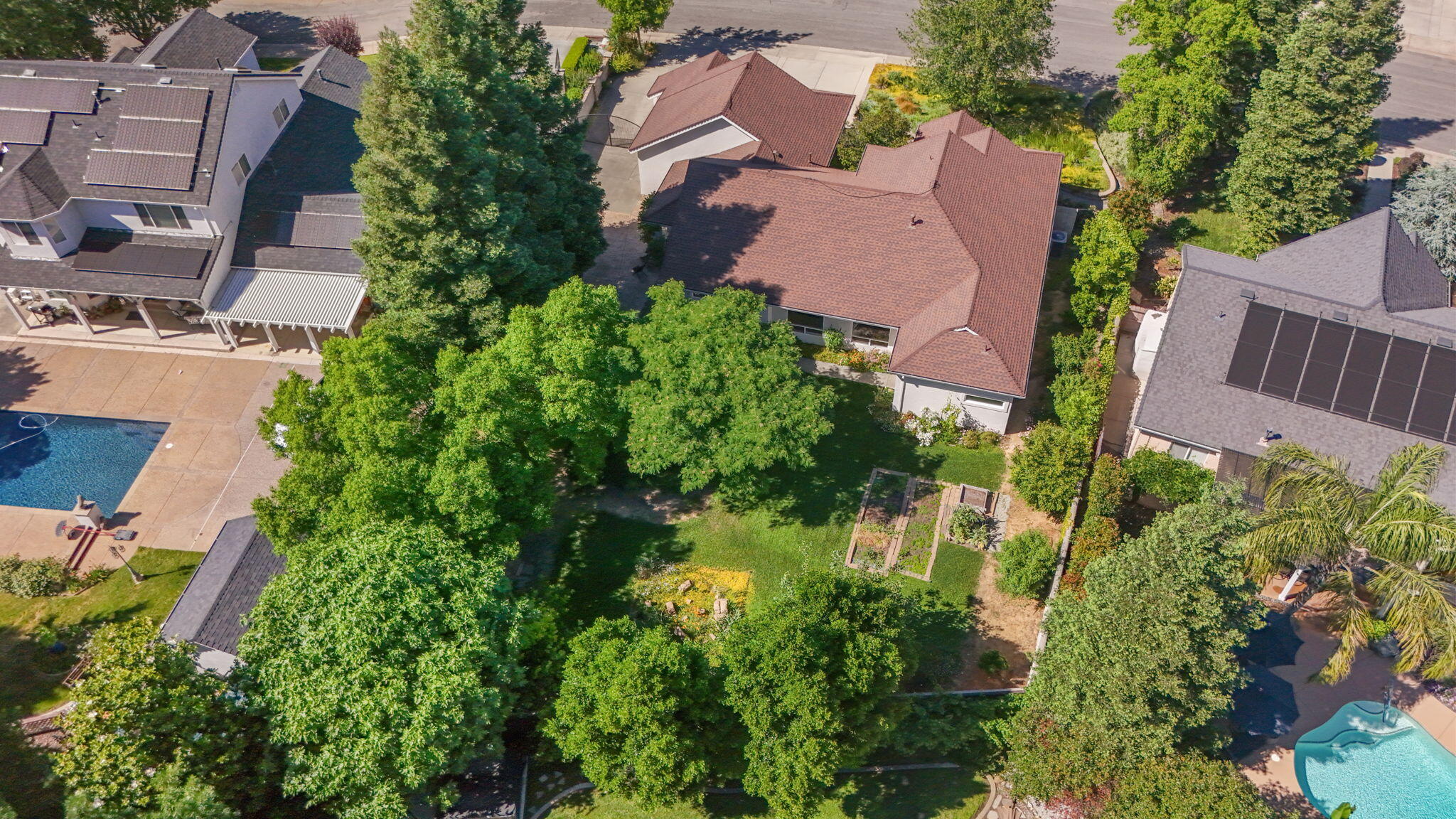 2719 Western Oak Drive