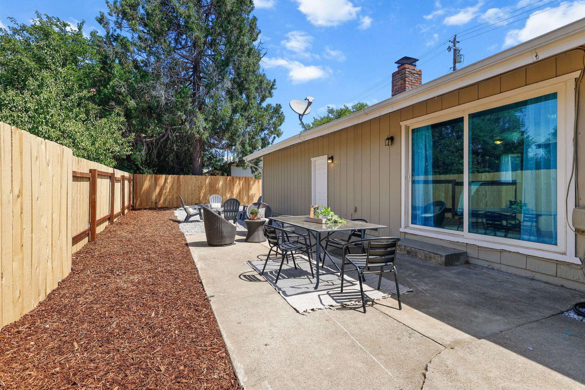 3646 Rhonda Road