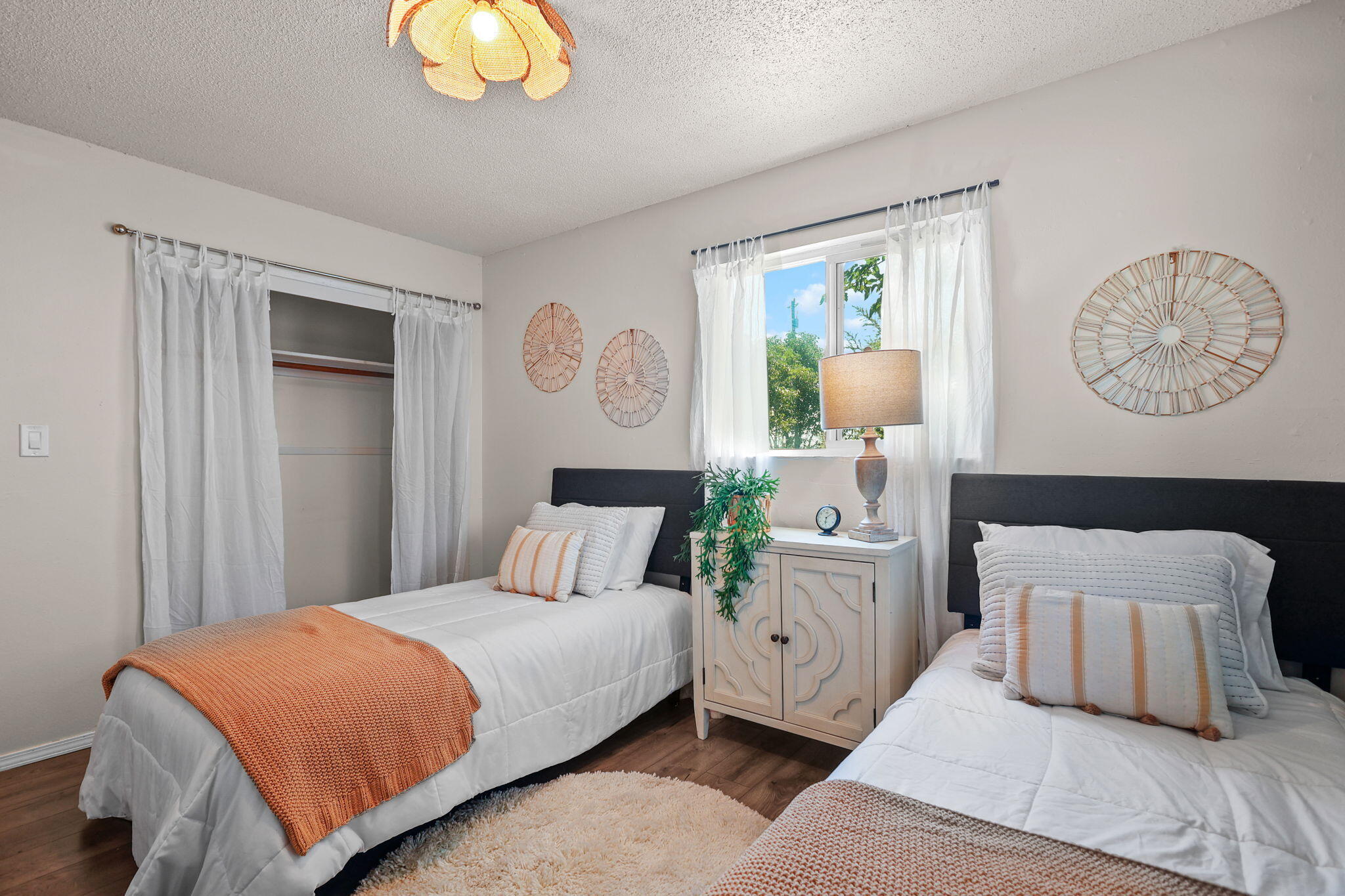 3646 Rhonda Road