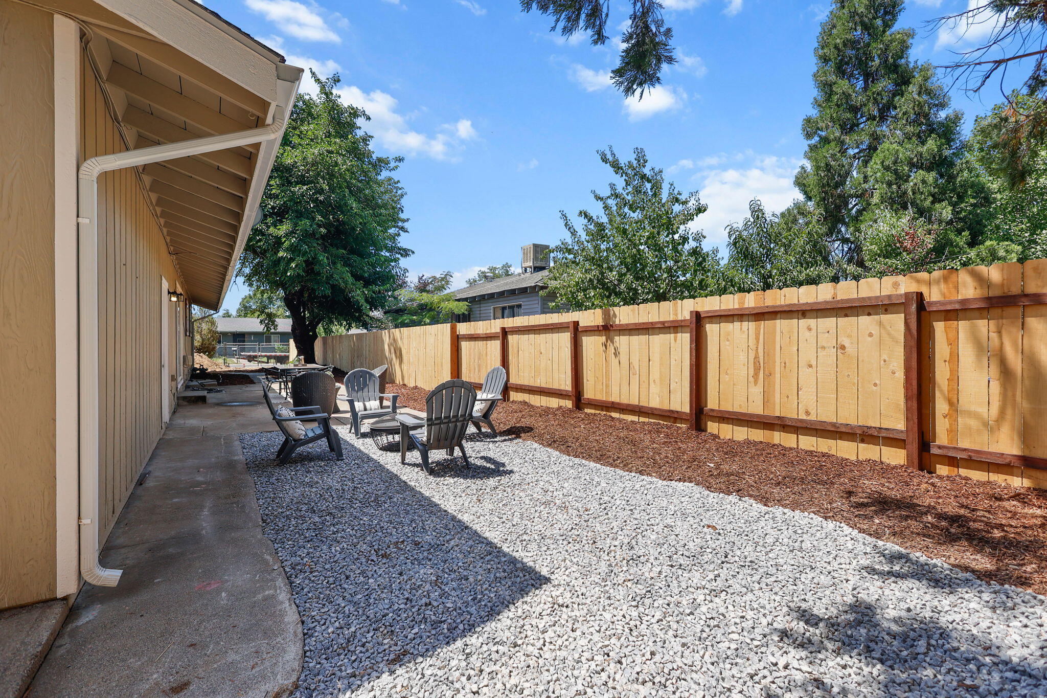 3646 Rhonda Road