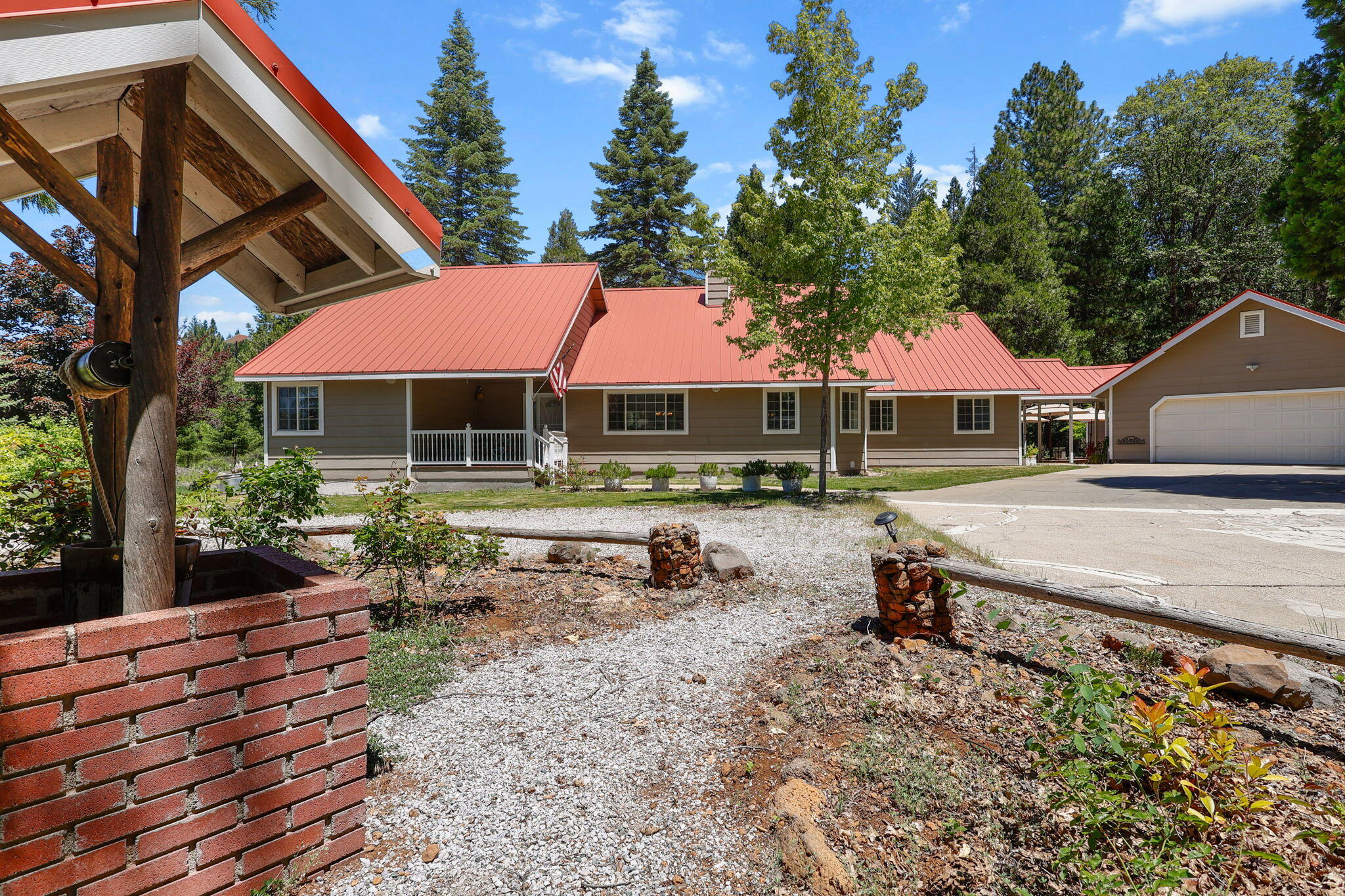 32602 Three Oaks Drive