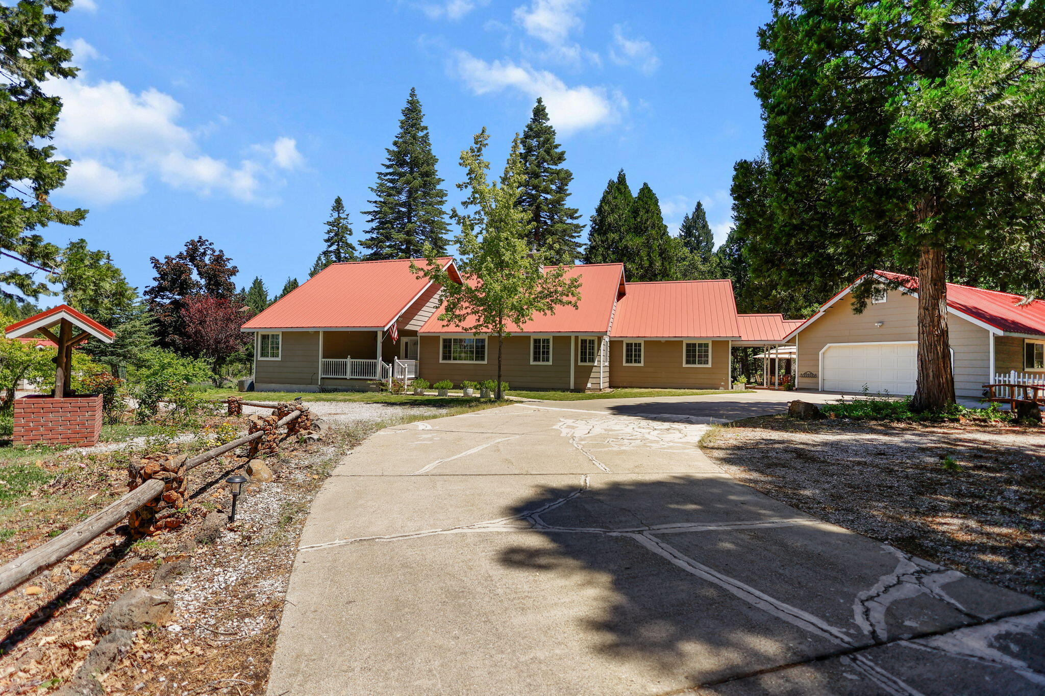 32602 Three Oaks Drive