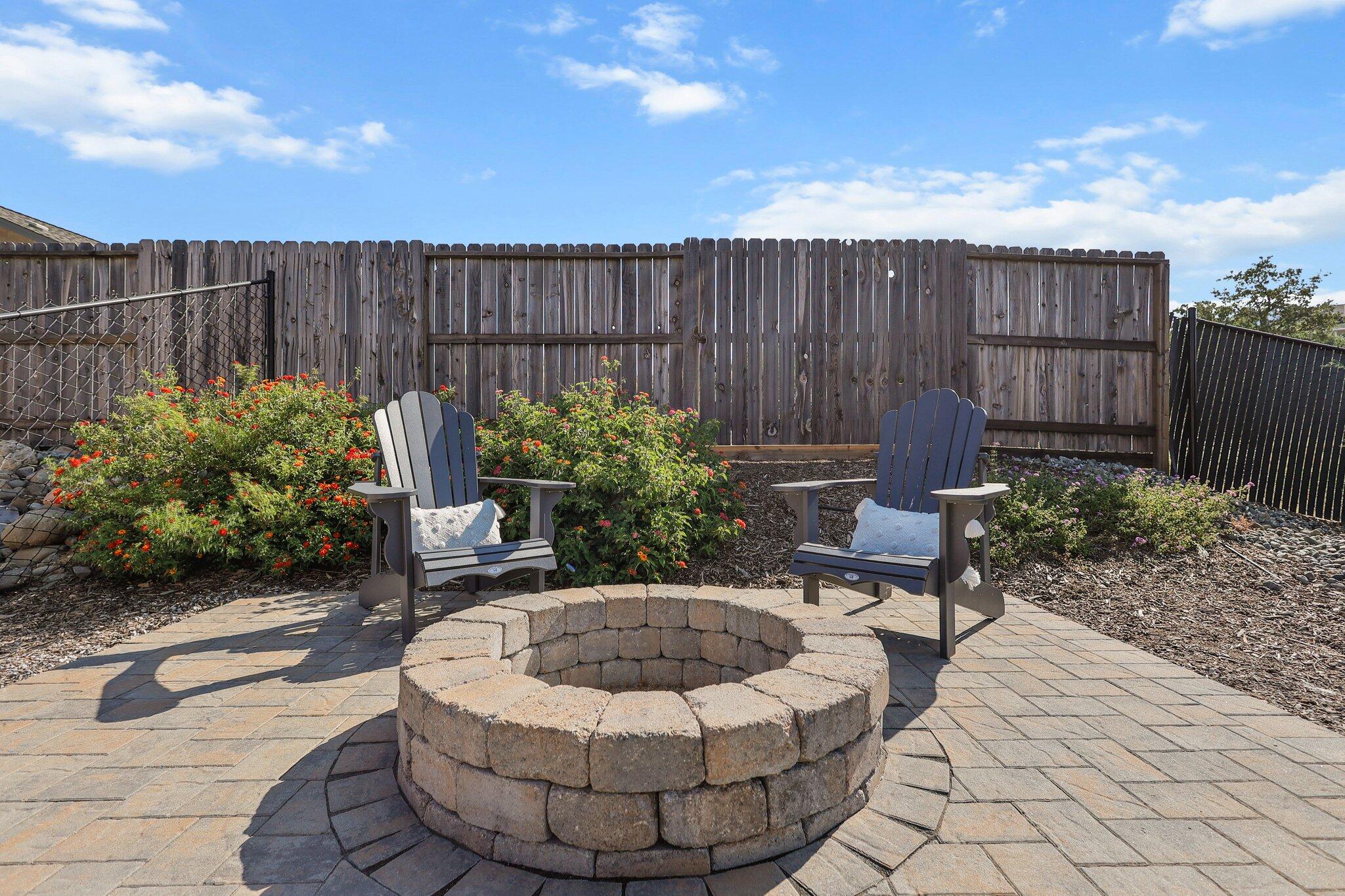 1265 Yacht Court