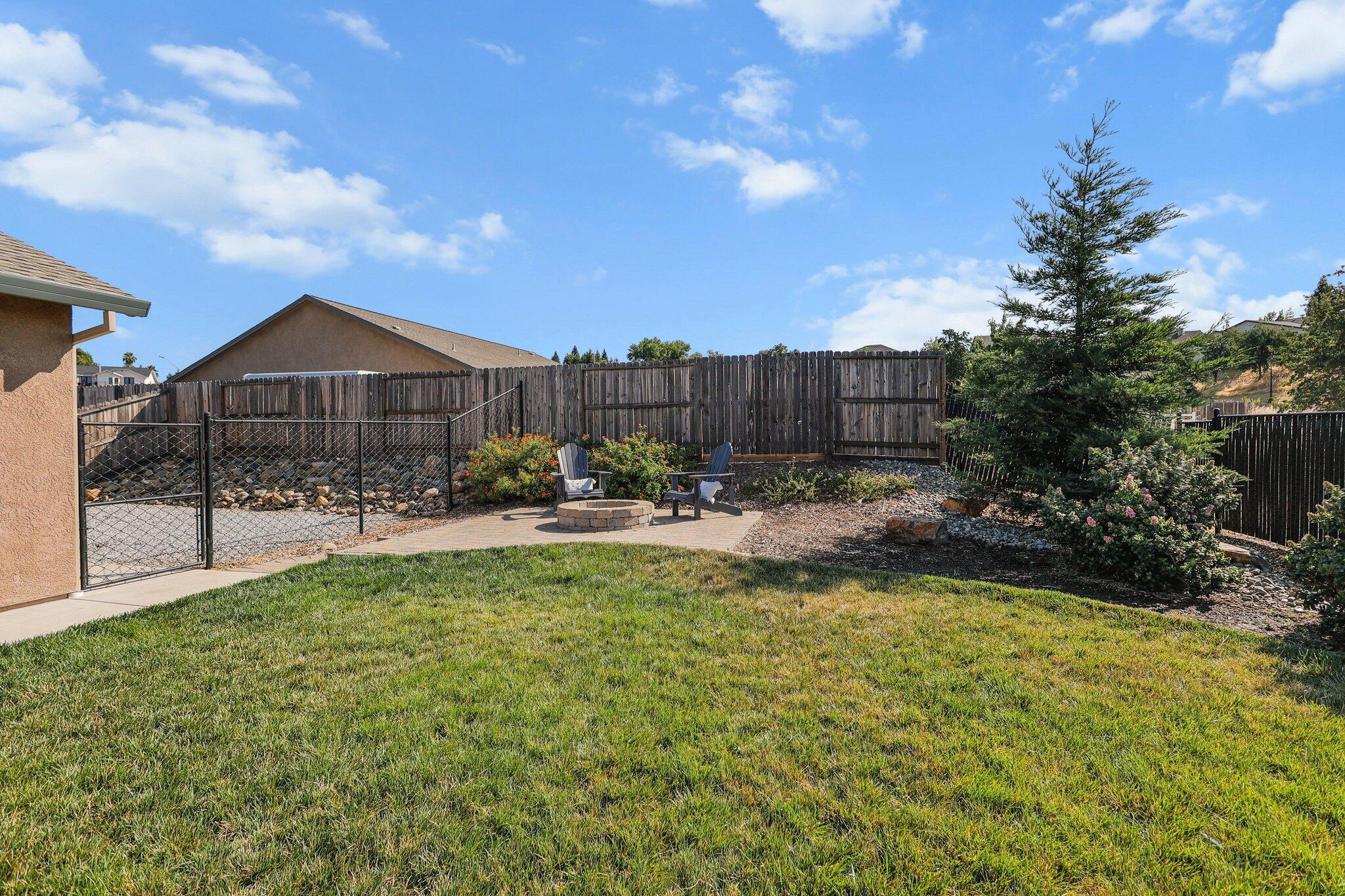 1265 Yacht Court
