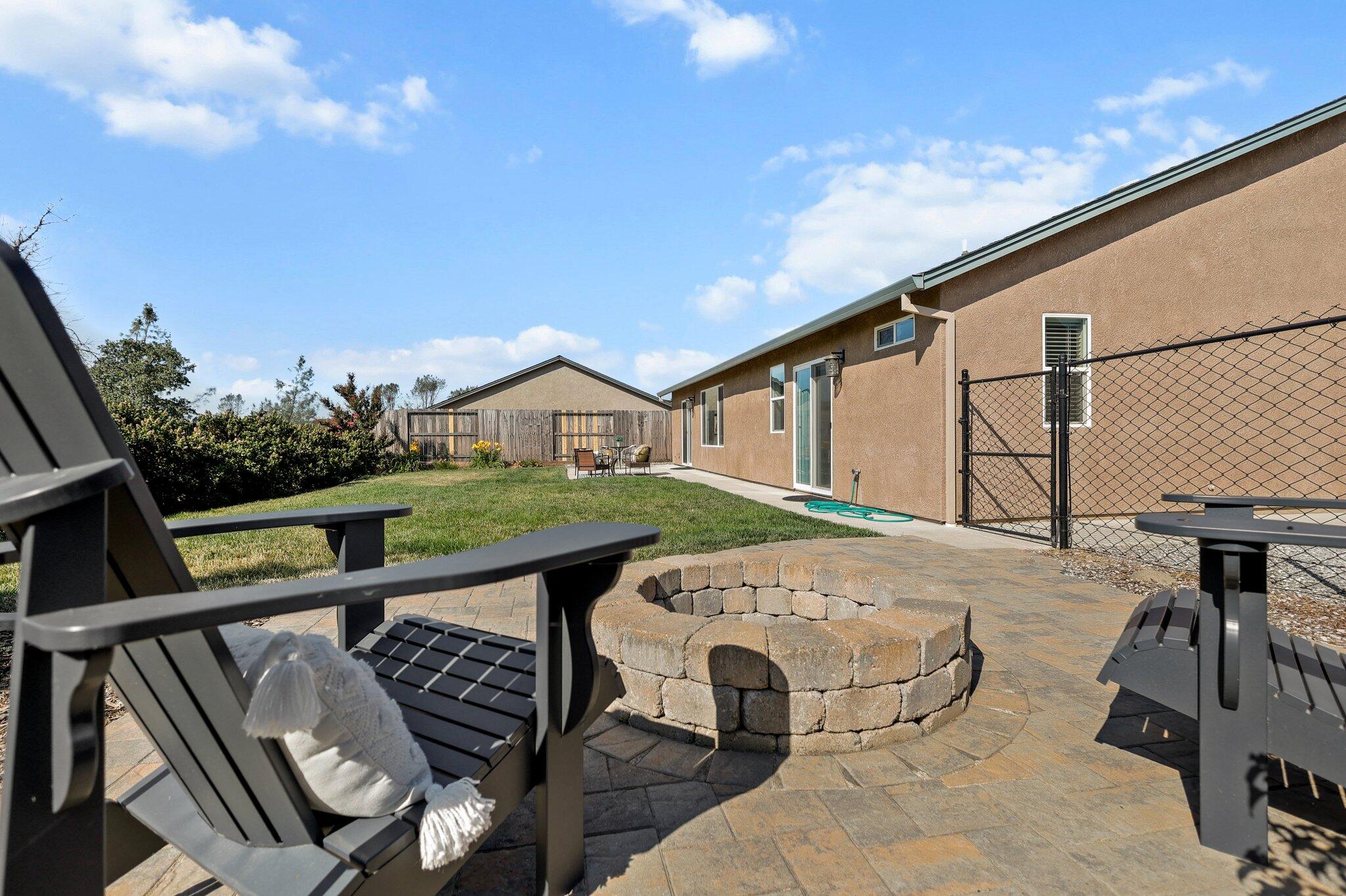 1265 Yacht Court