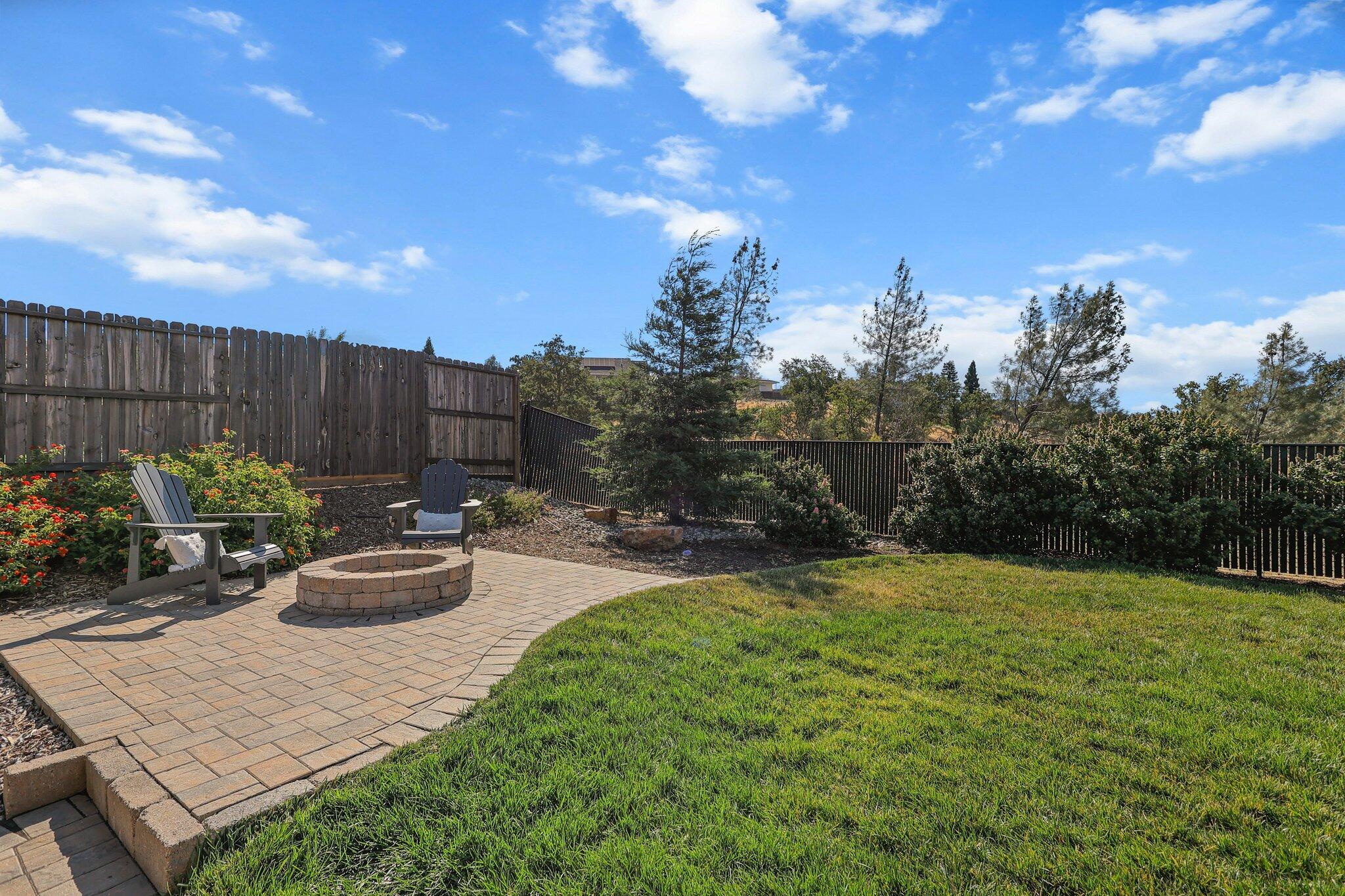 1265 Yacht Court