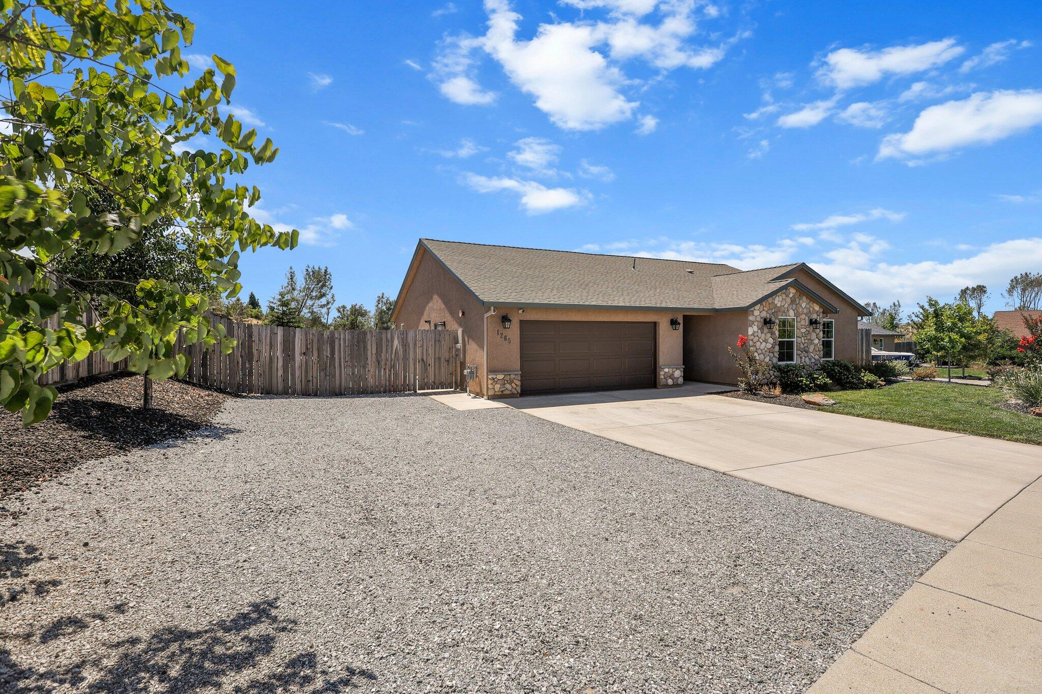 1265 Yacht Court