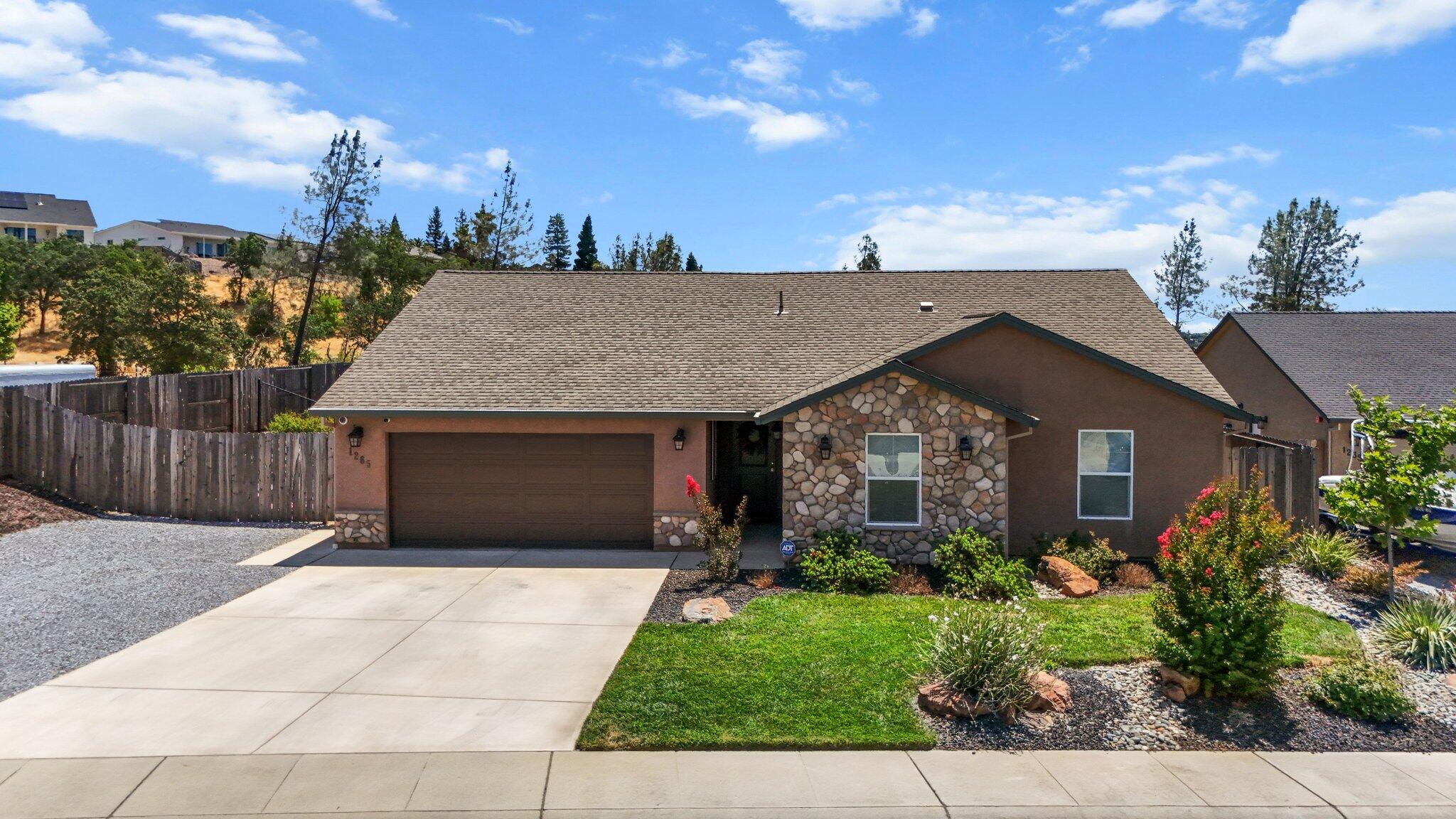 1265 Yacht Court