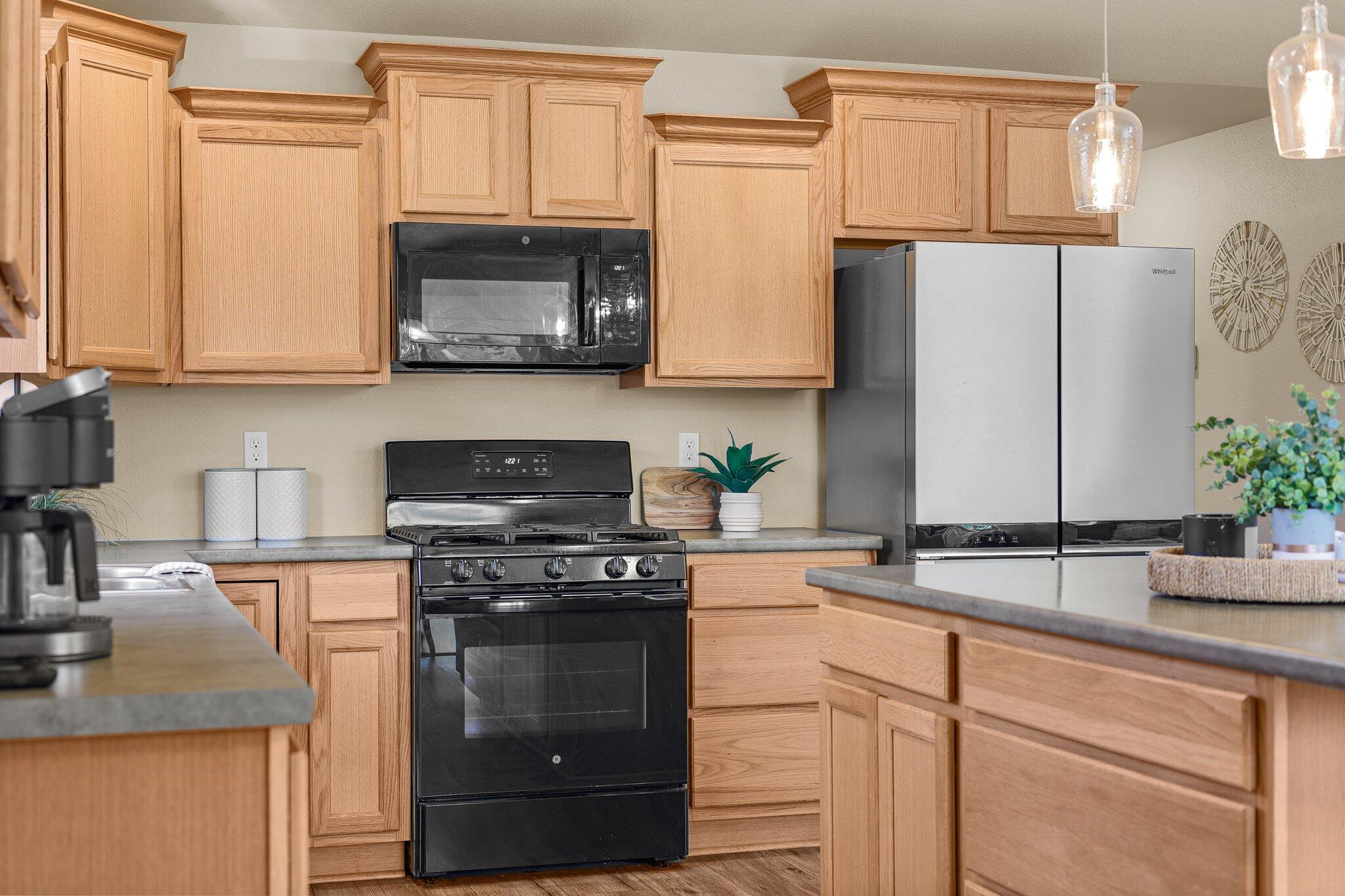 1265 Yacht Court