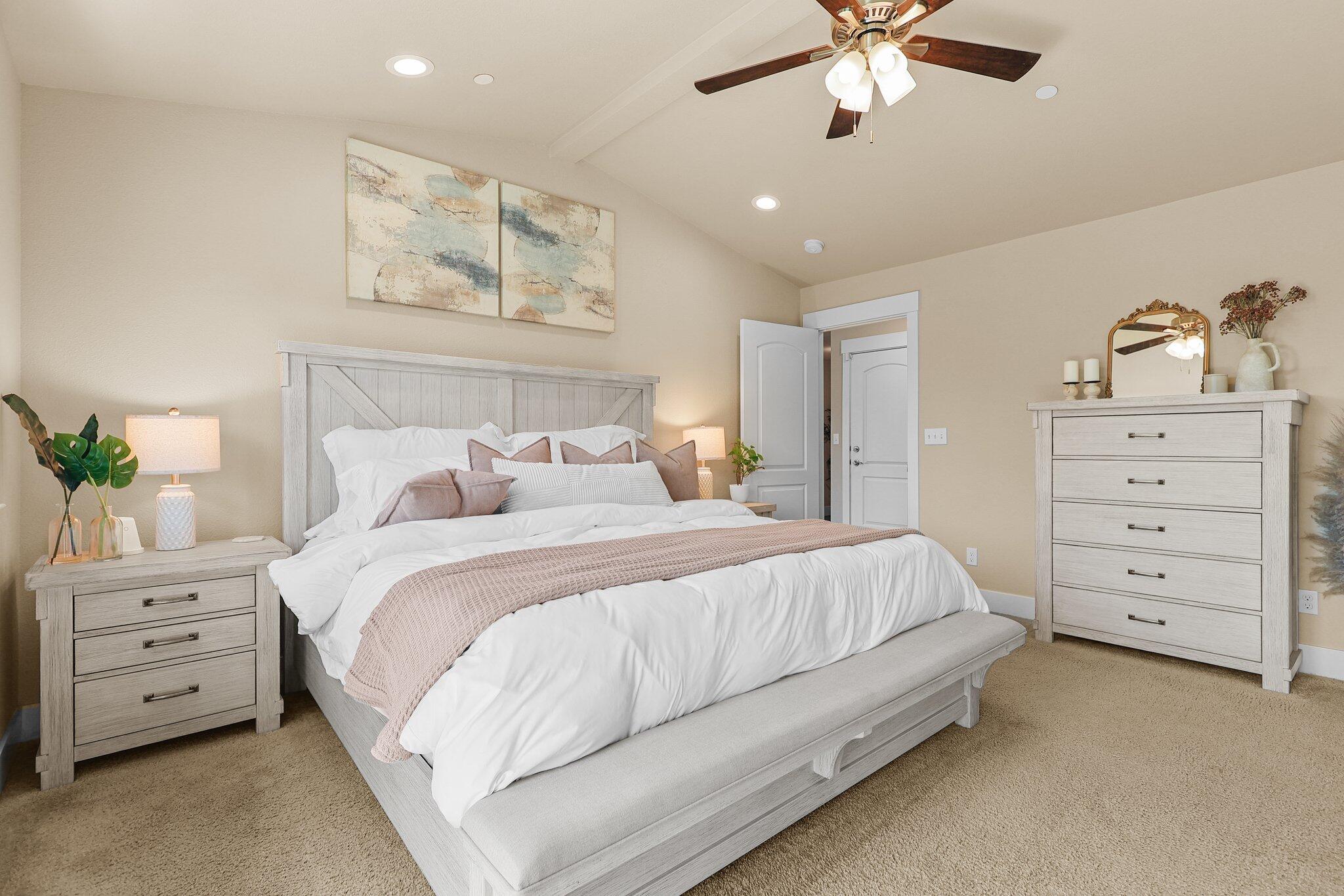 1265 Yacht Court