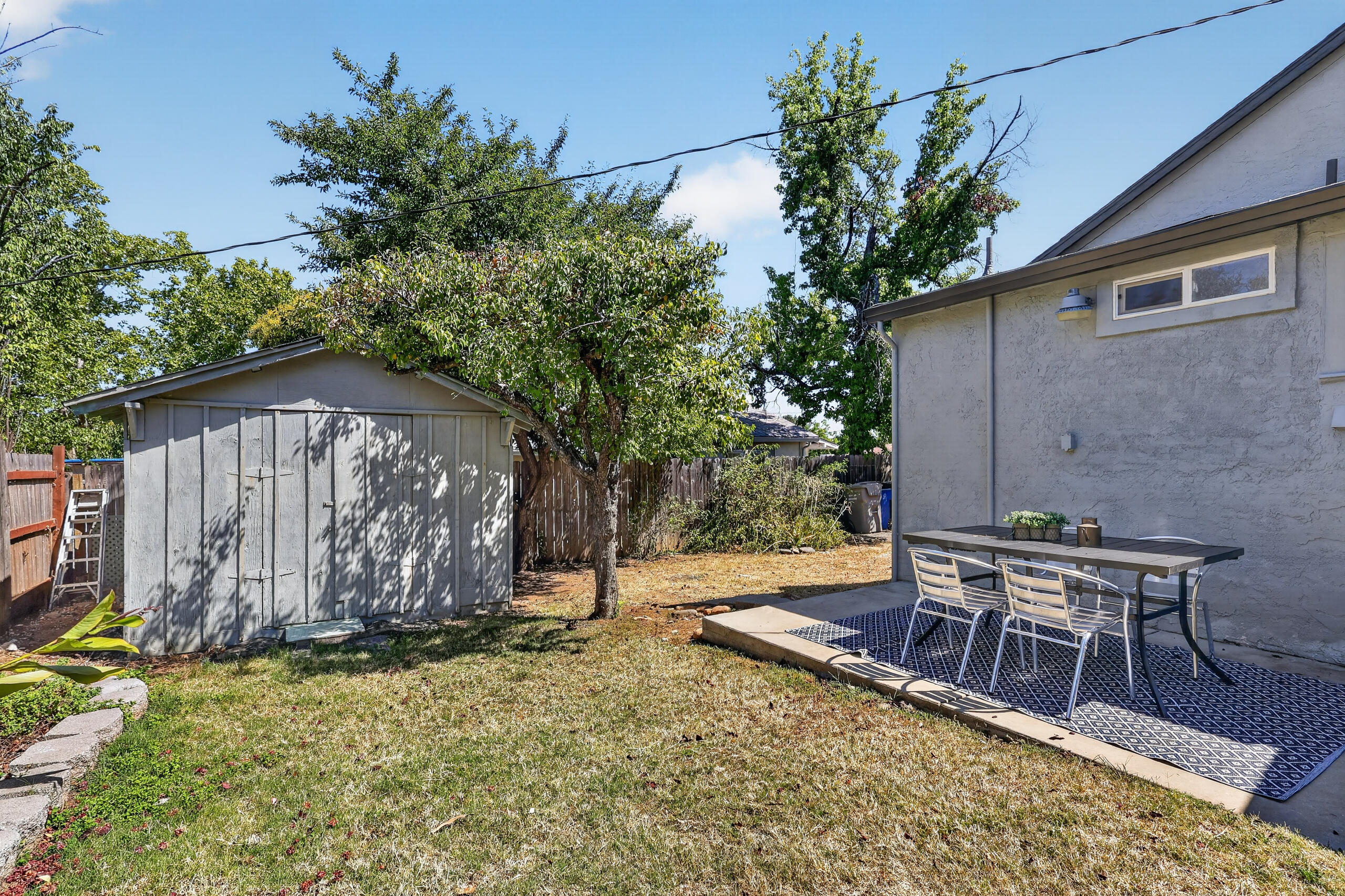 1638 Walnut Avenue